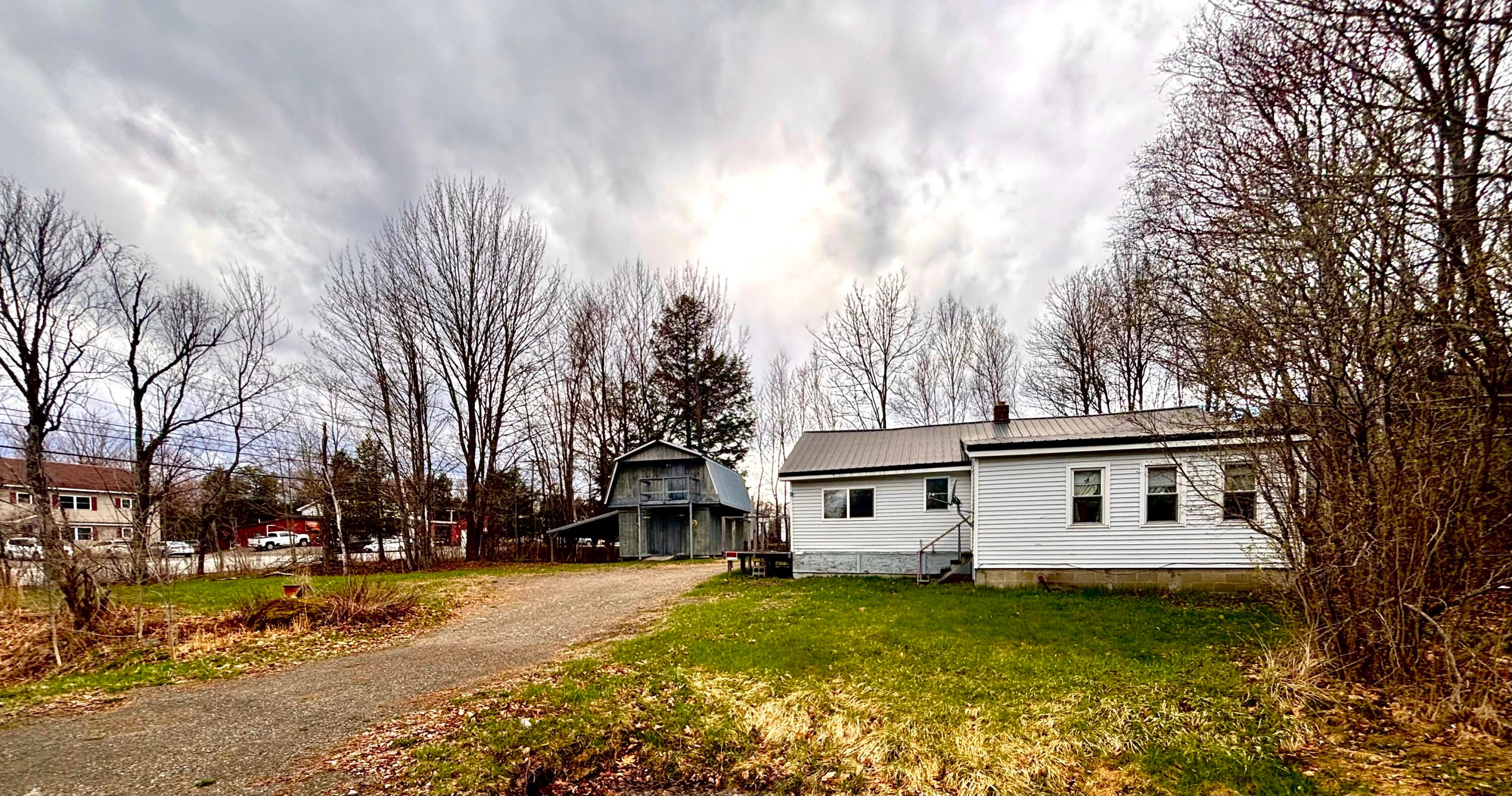 6 Horseshoe Road — photo