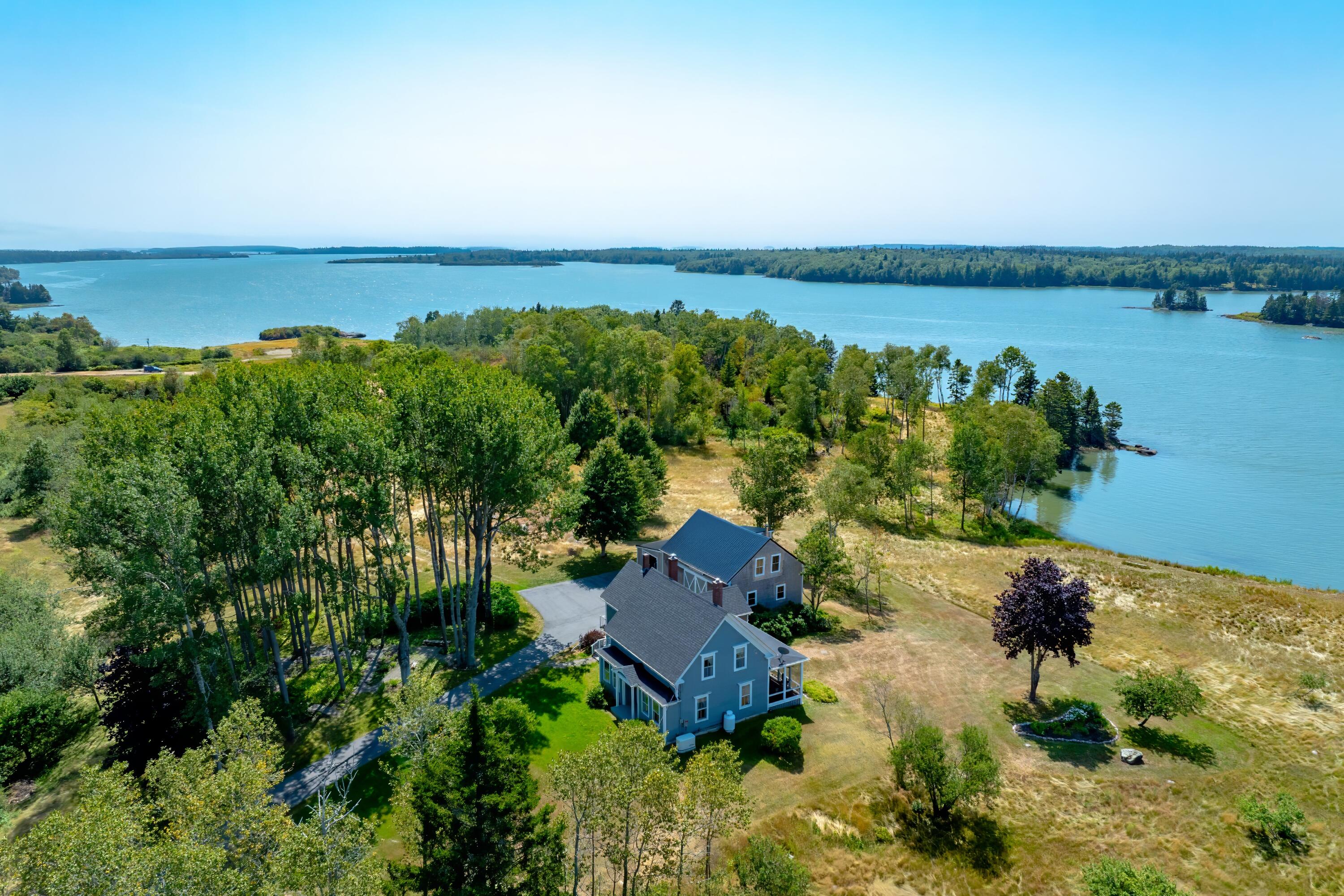 1491 Indian River Road — photo