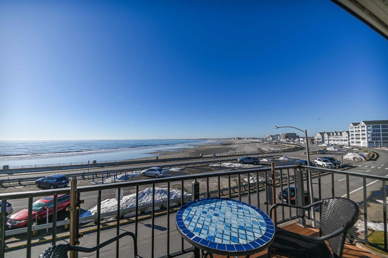 407 Ocean Boulevard a5 — photo
