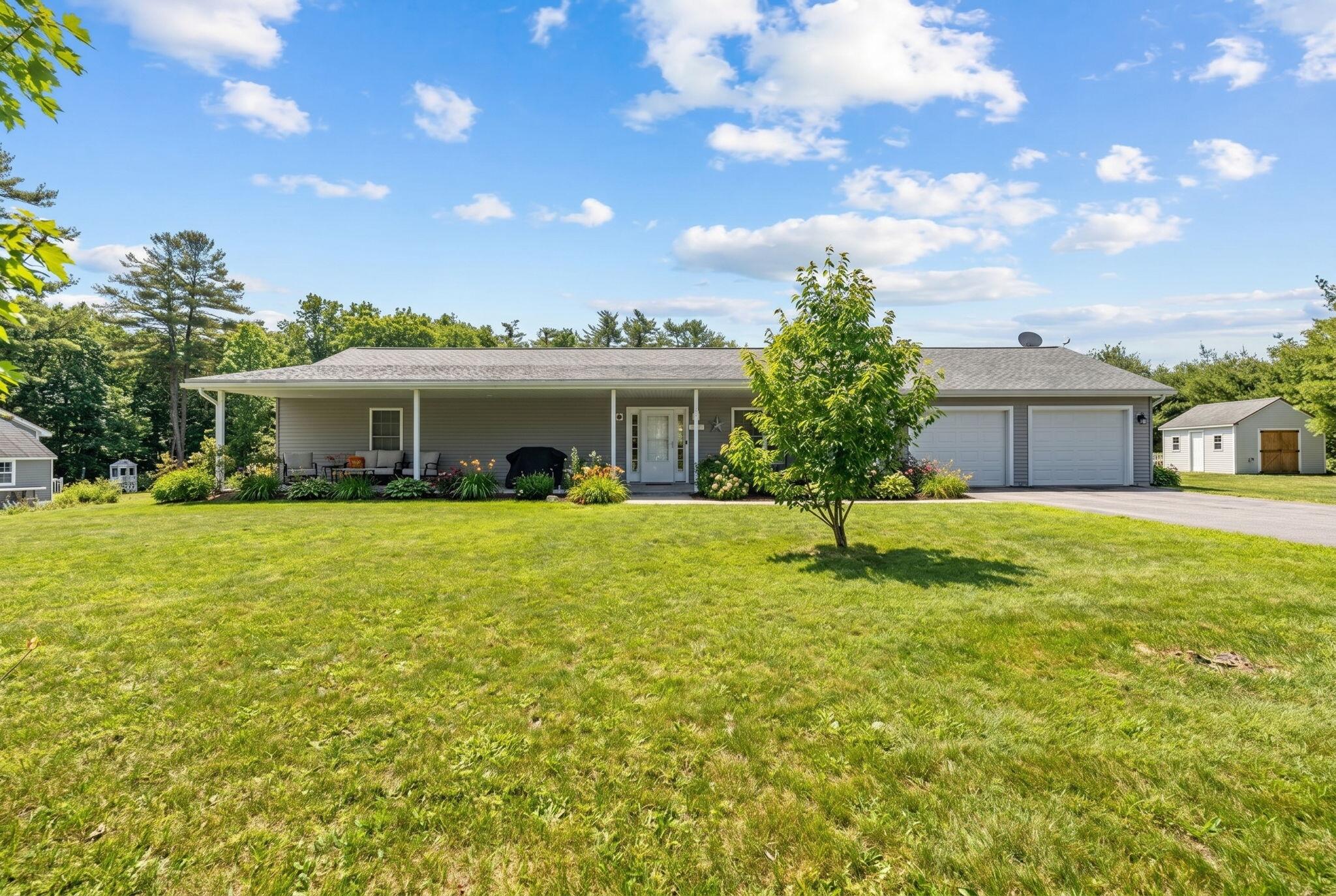 16 Hickory Drive — photo