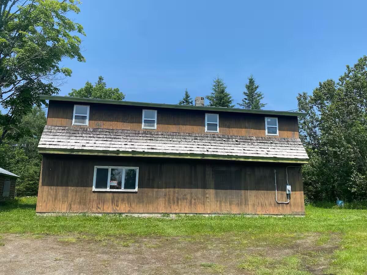 835 Haystack Road — photo