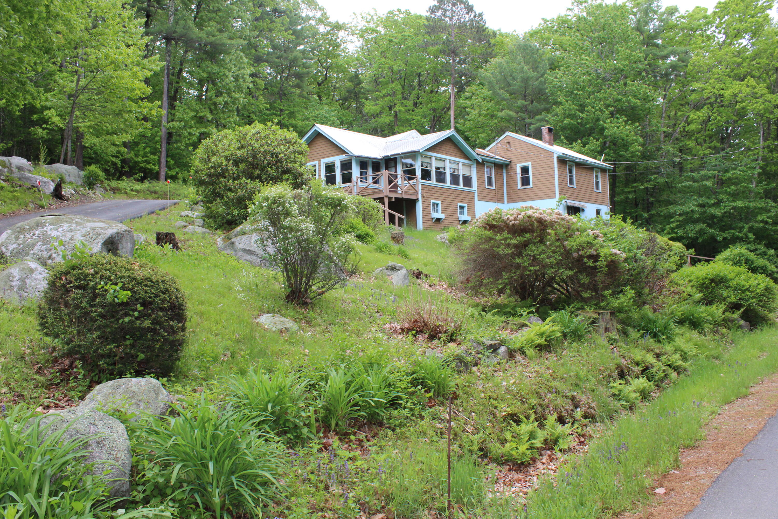 96 Mineral Spring Road — photo