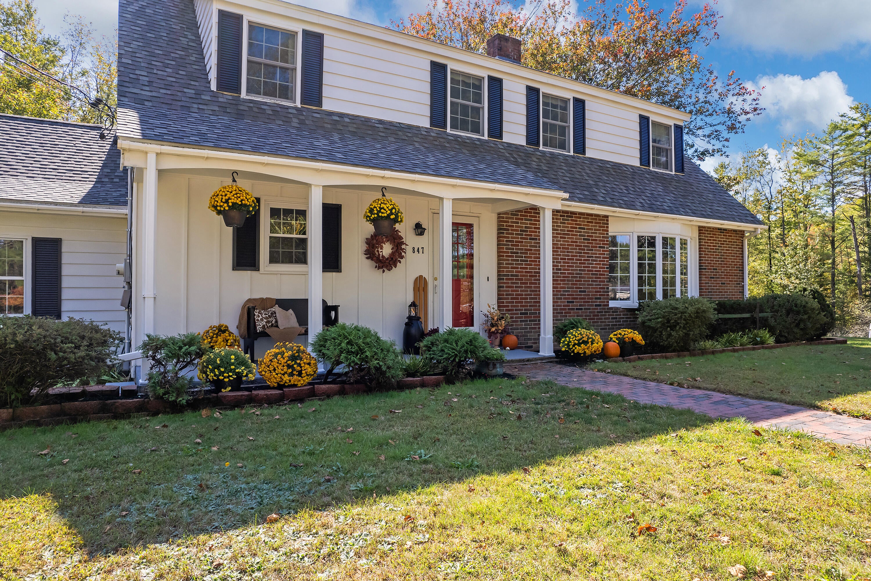 847 Middlesex Road — photo