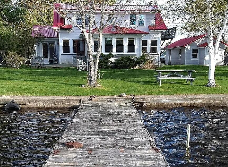 13 River Street — photo