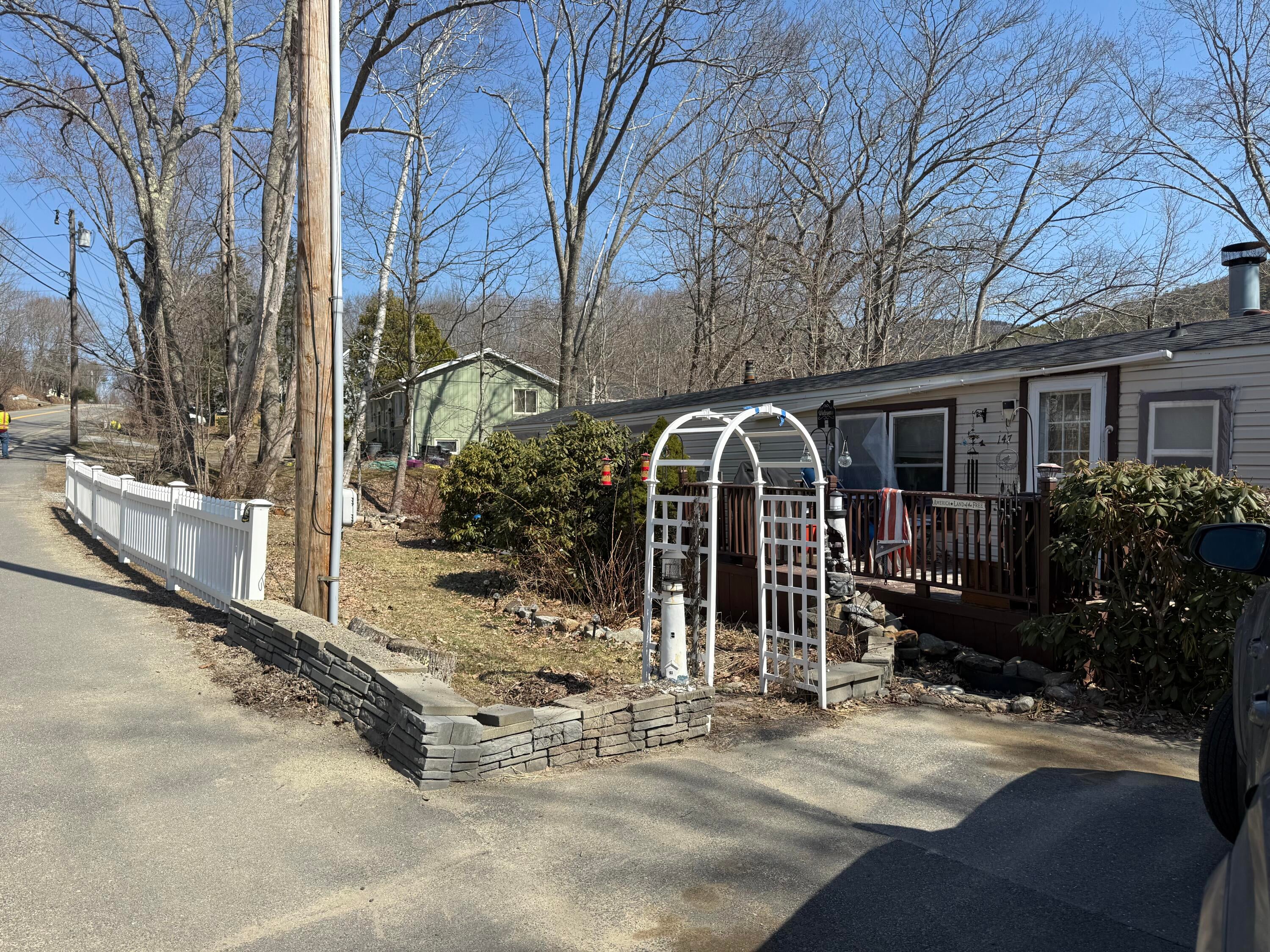 147 Washington Street — photo