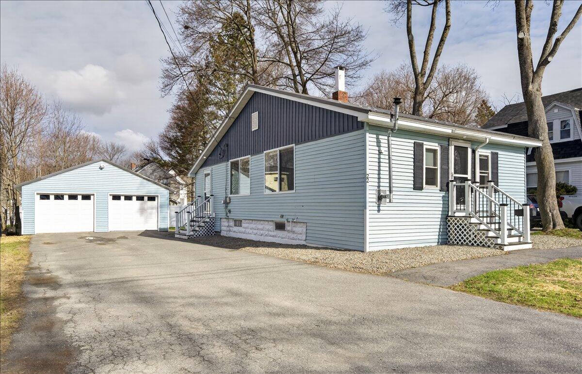 22 Lane Street — photo