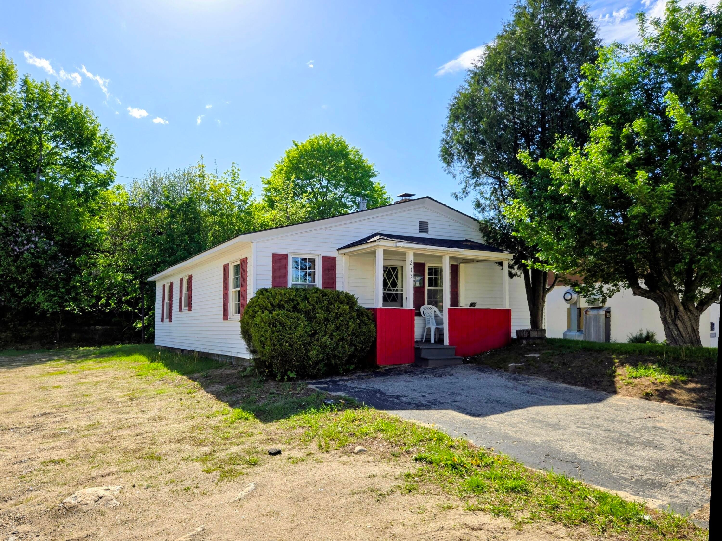 213 Waldo Street — photo