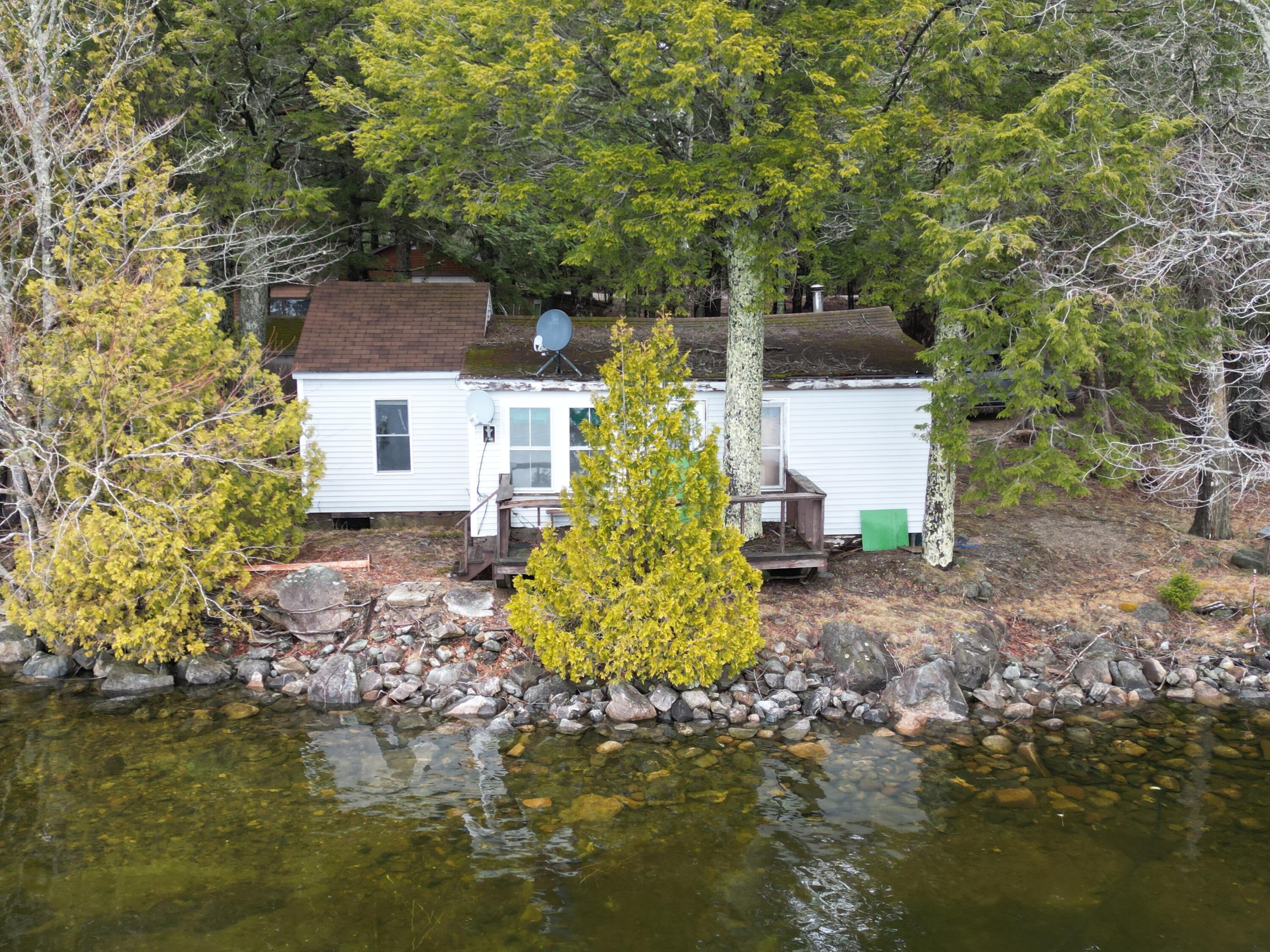 208 Camp Road — photo