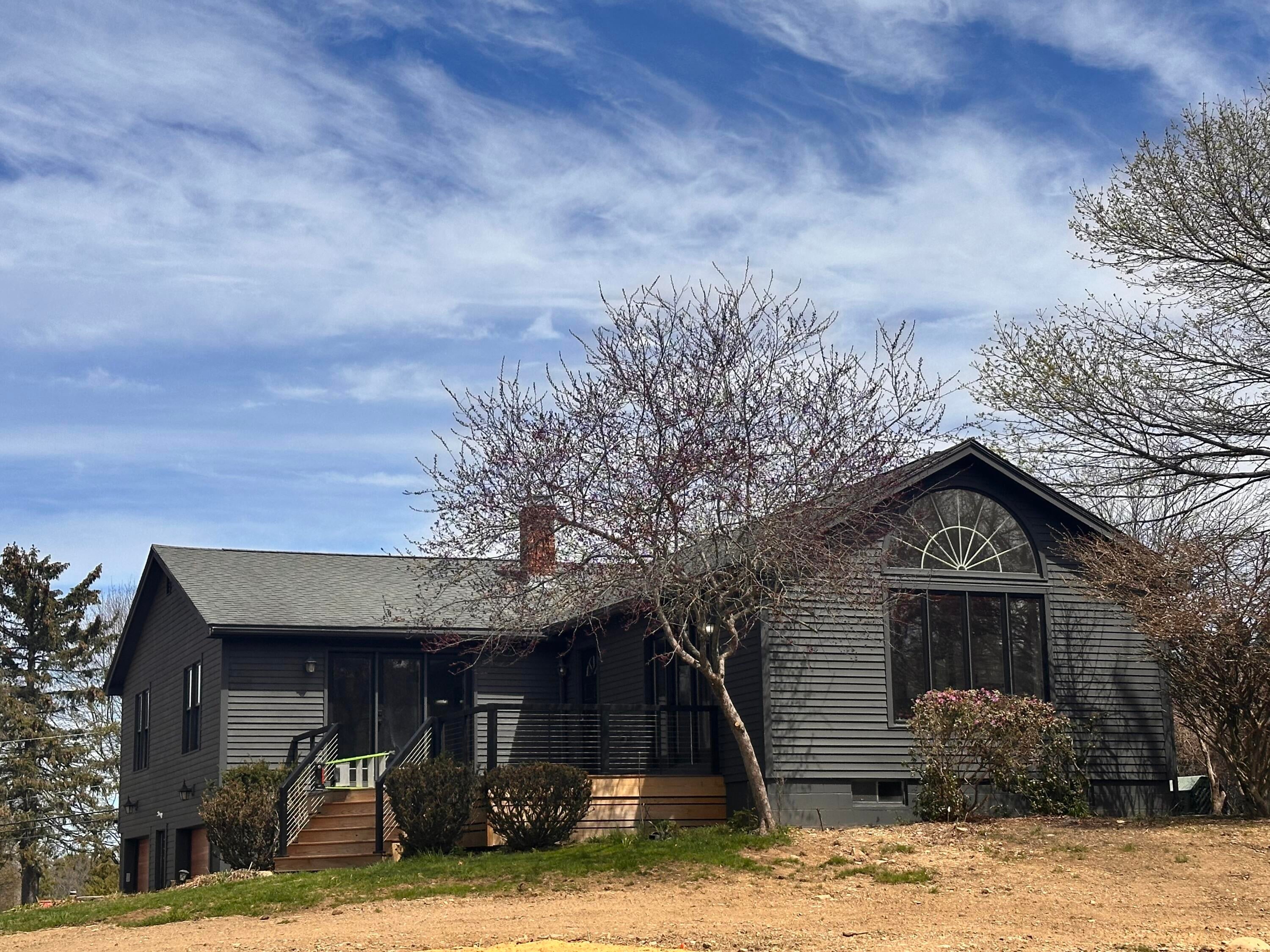 7 Robin Lane 2 — photo