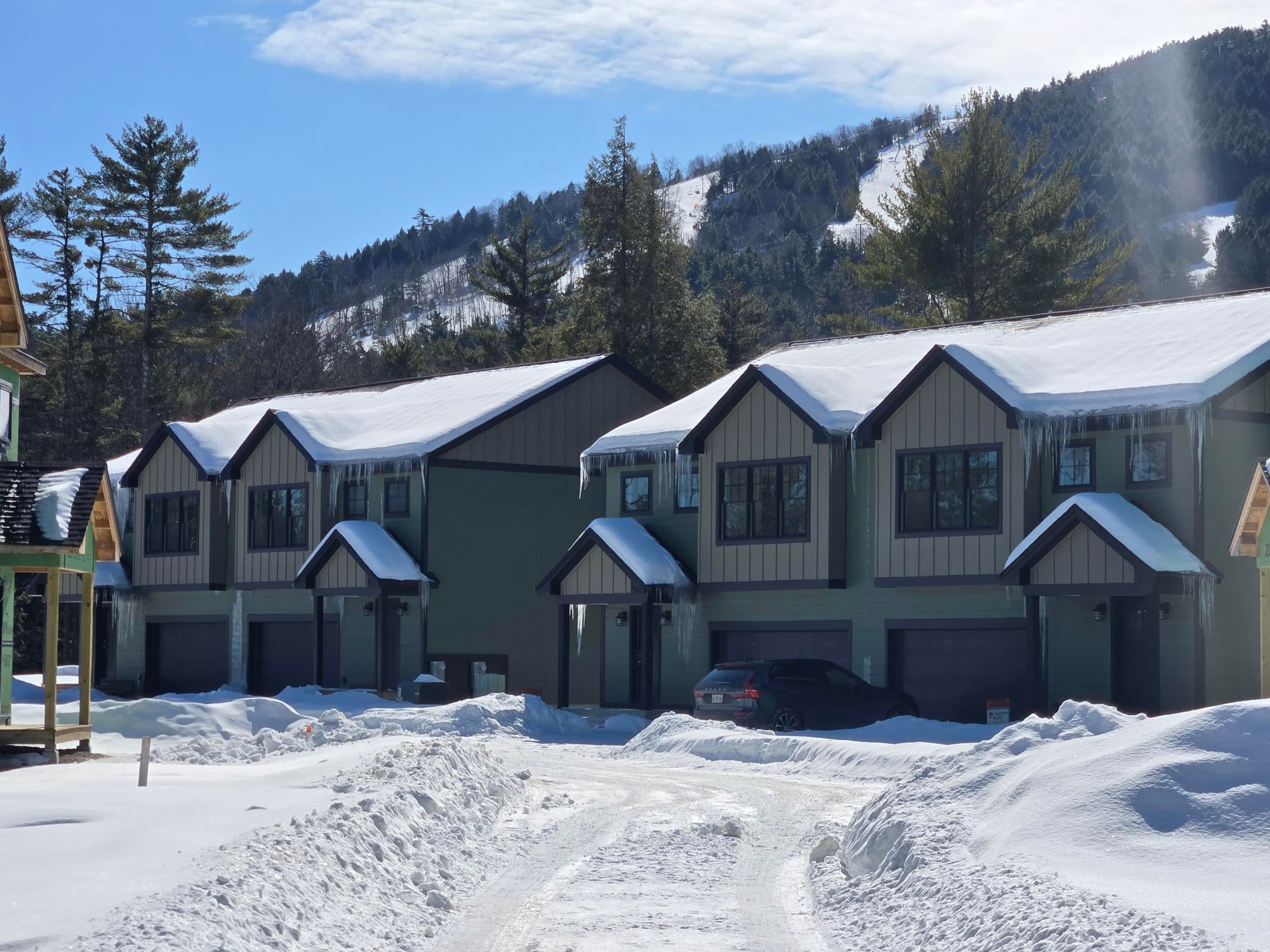 Unit 2 Mountain Road 4-2 — photo