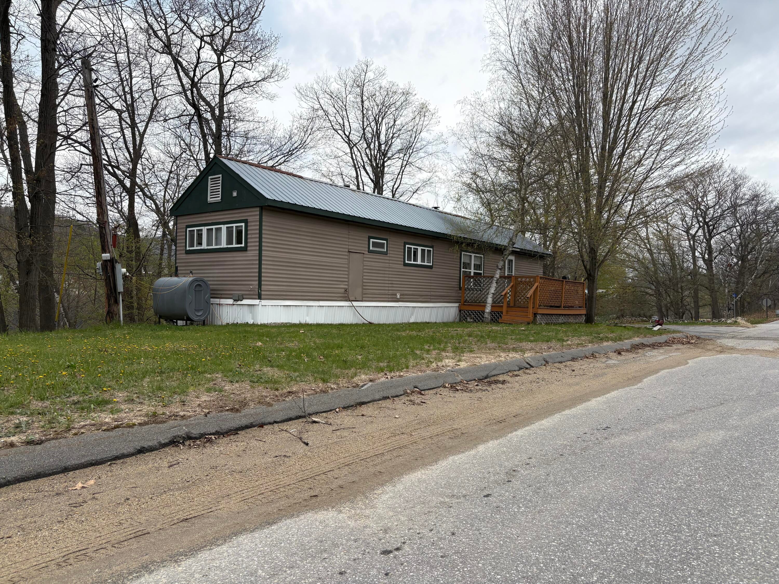 366 Main Street — photo