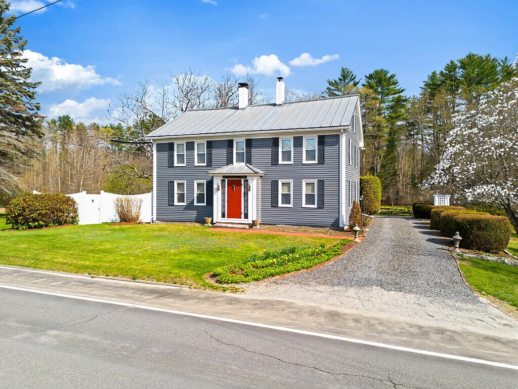 1023 Pond Road — photo