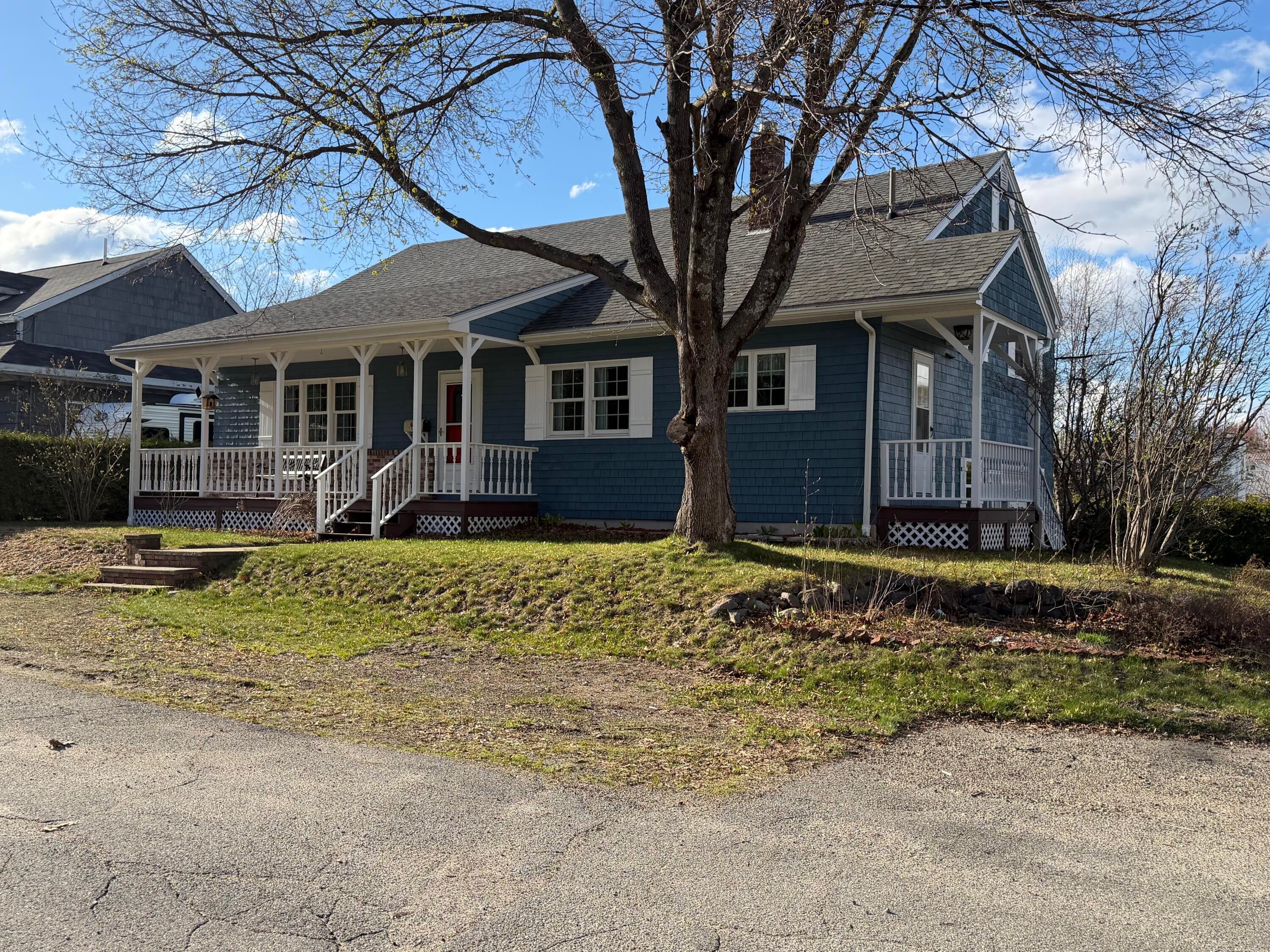 5 Middle — photo
