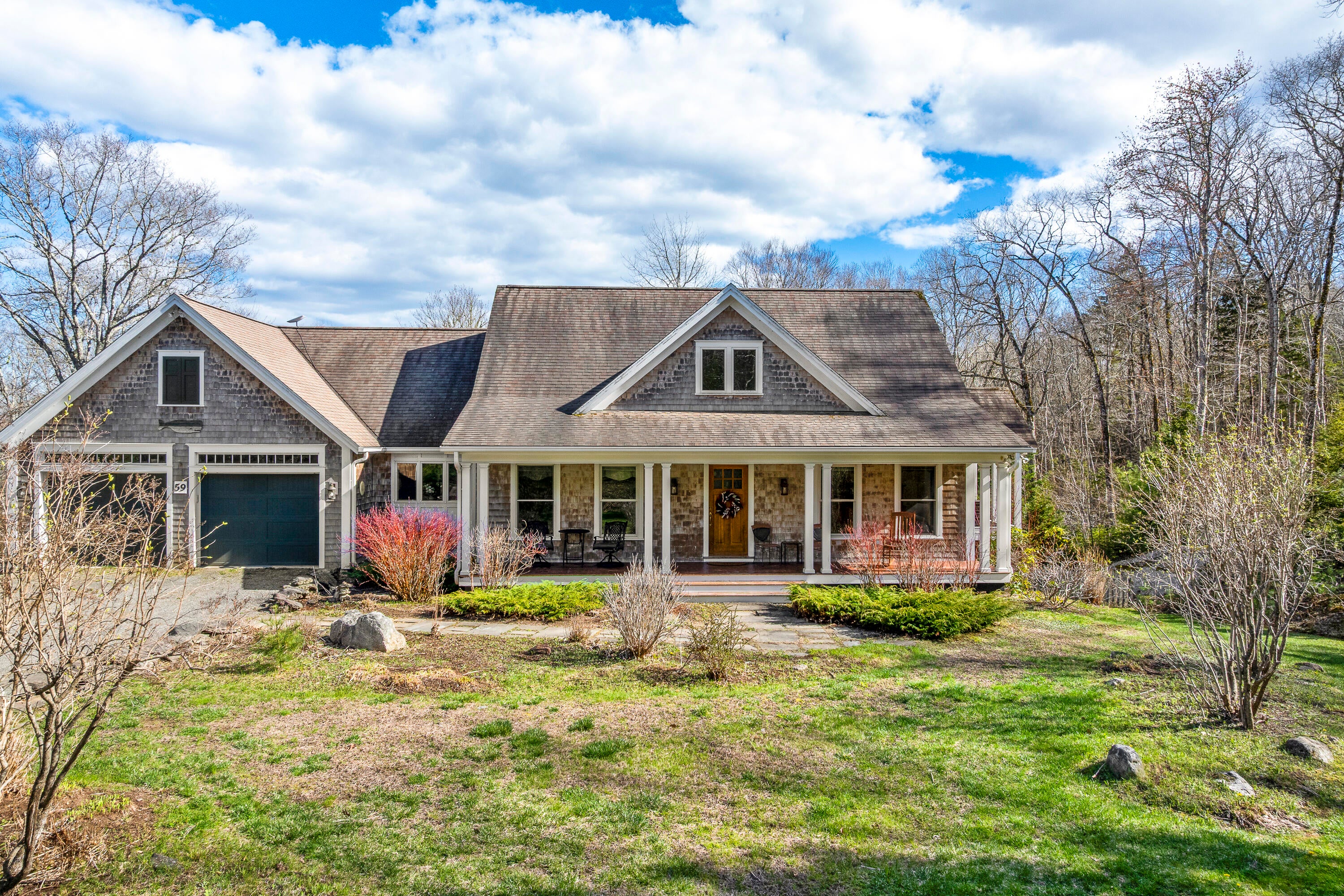 59 Ledgewood Drive — photo