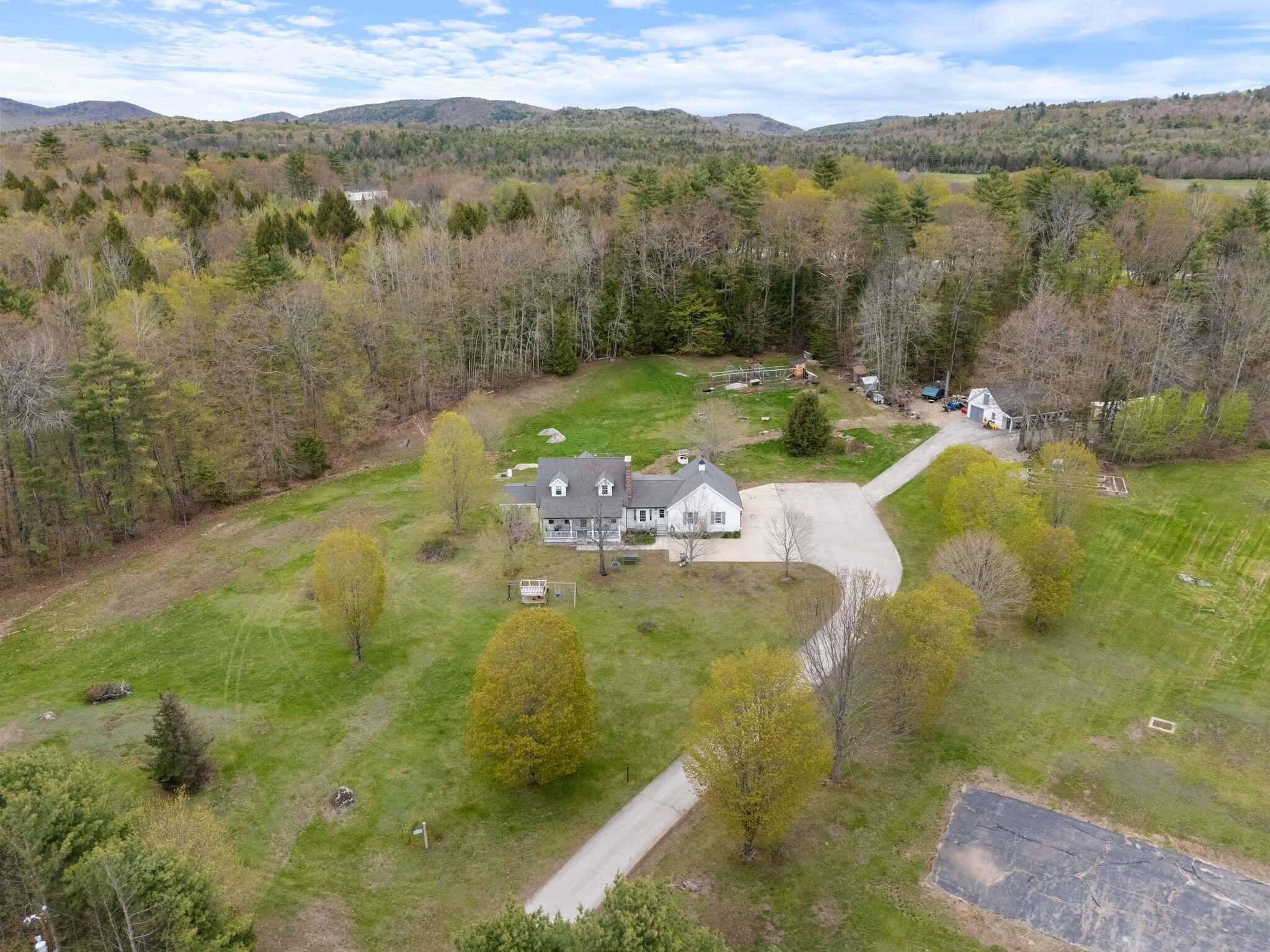 15 Pickerel Pond Road — photo