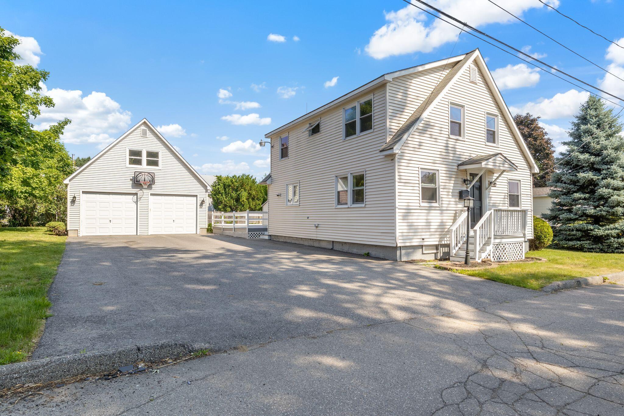 22 Raymond Street — photo