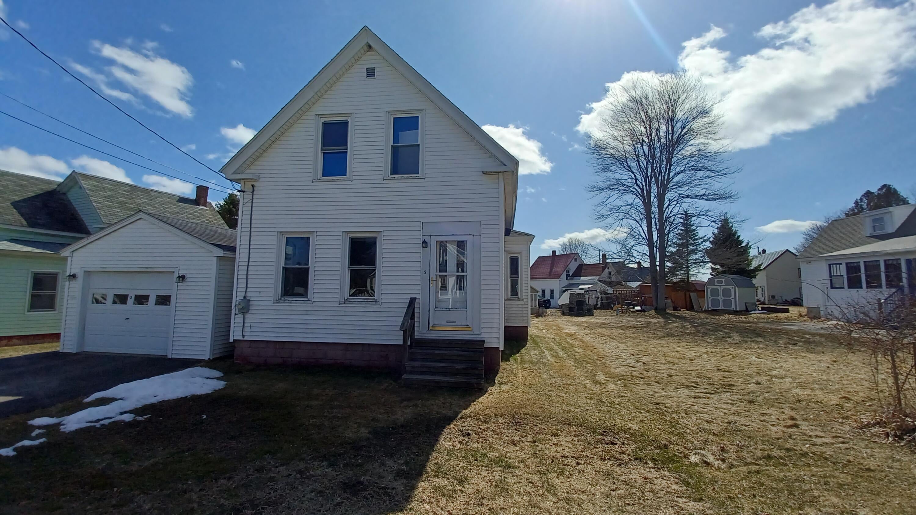 3 Pleasant Street 3 — photo