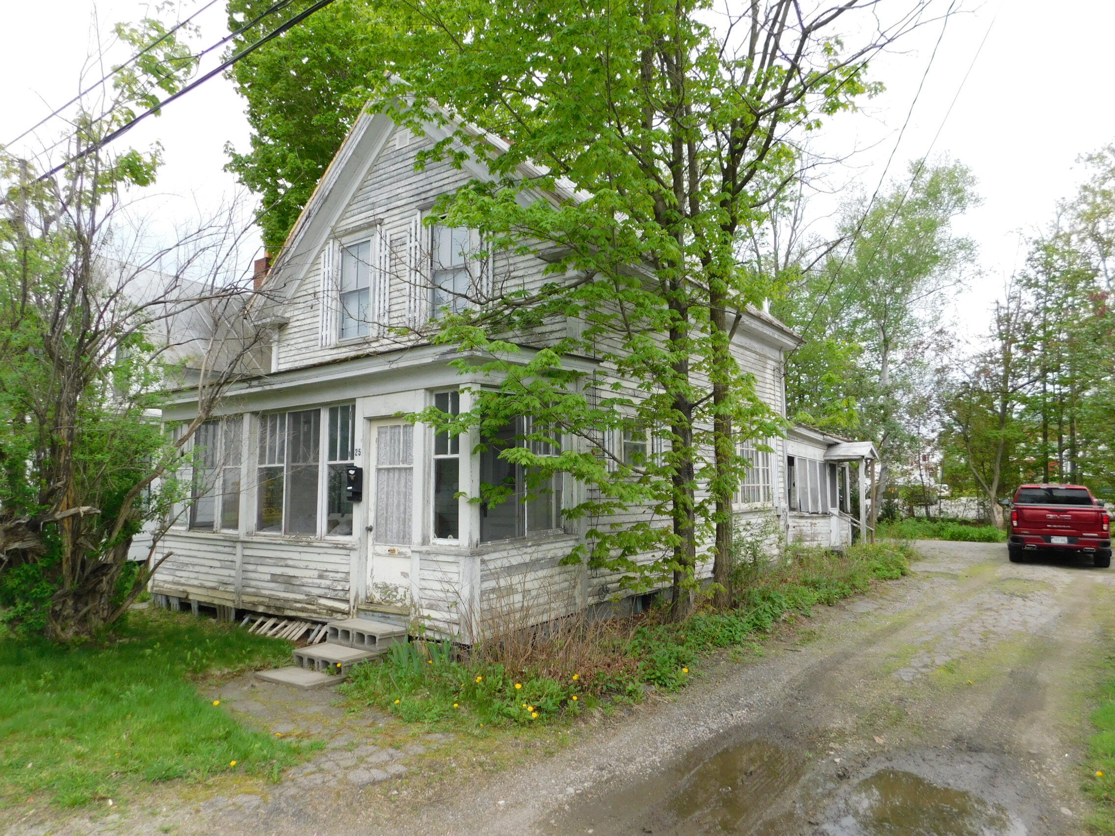 25 Leavitt Street — photo