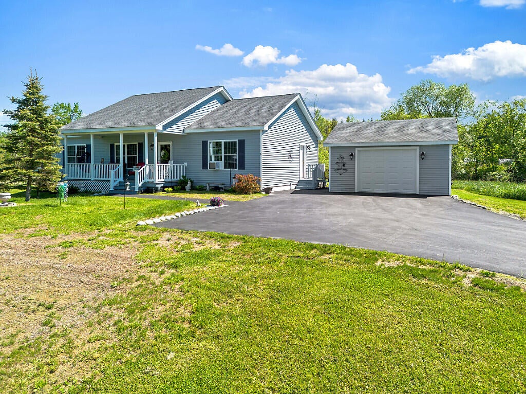 4 Shepherds Way — photo