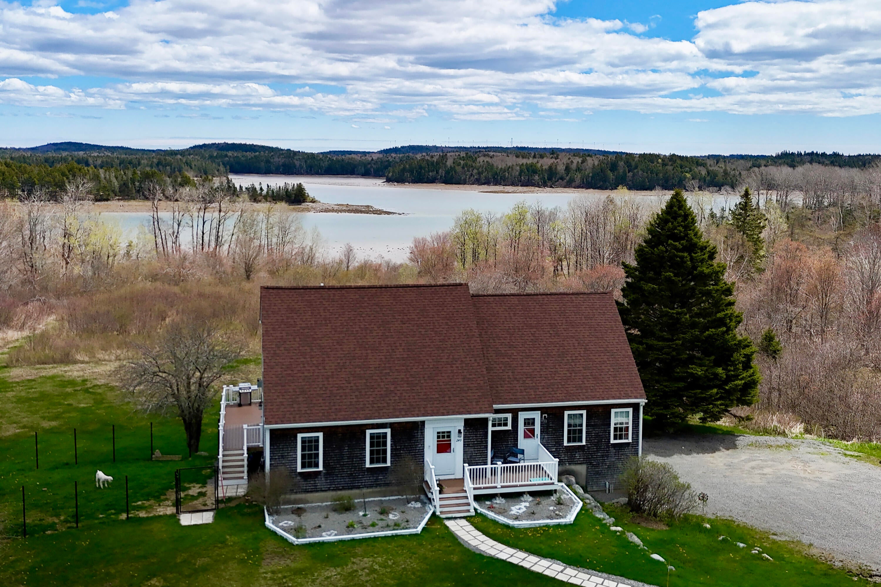 240 W Kennebec Road — photo
