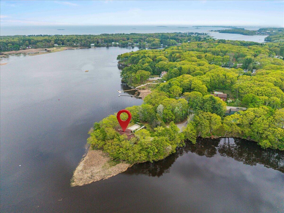 22 Crestwood Drive — photo