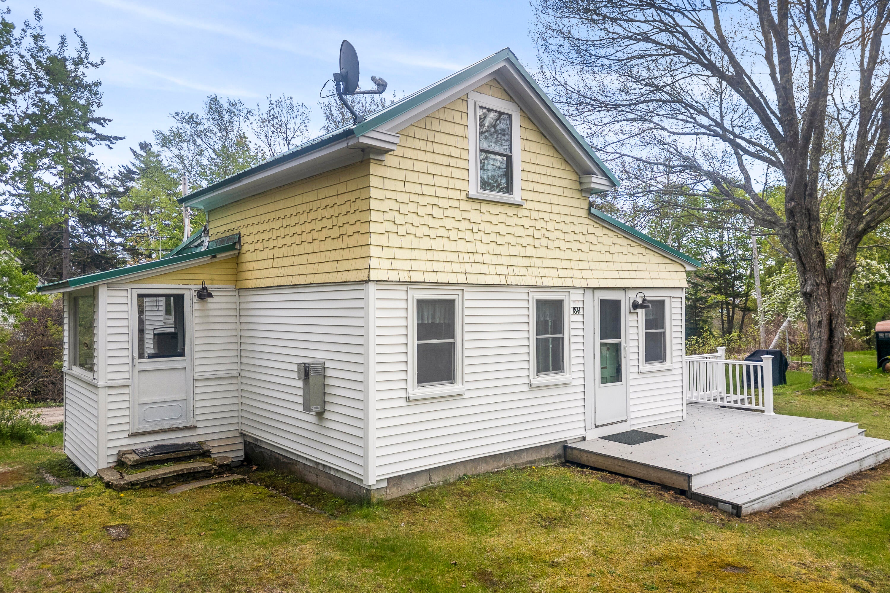 1841 Harpswell Islands Road — photo