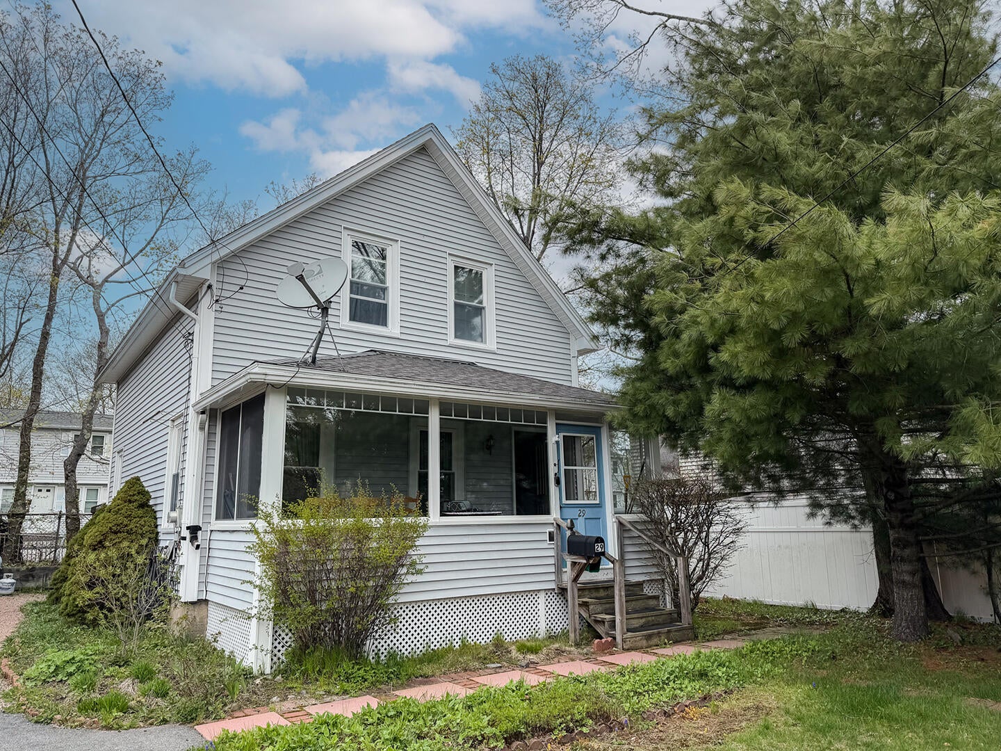 29 Pleasant Street — photo