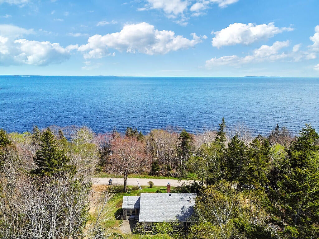 165 Mcfarland Shore Road — photo