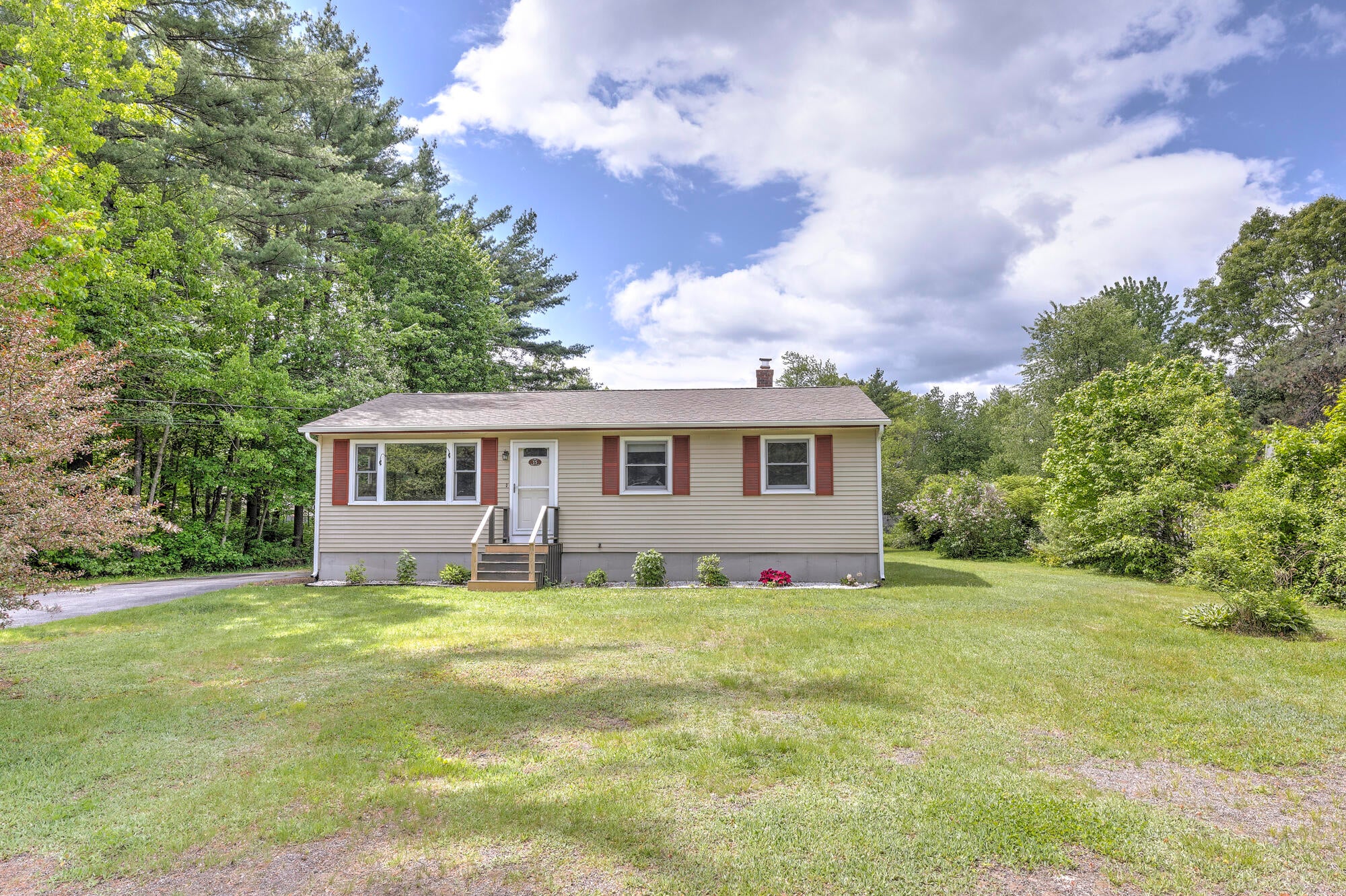 15 Birchwood Avenue — photo