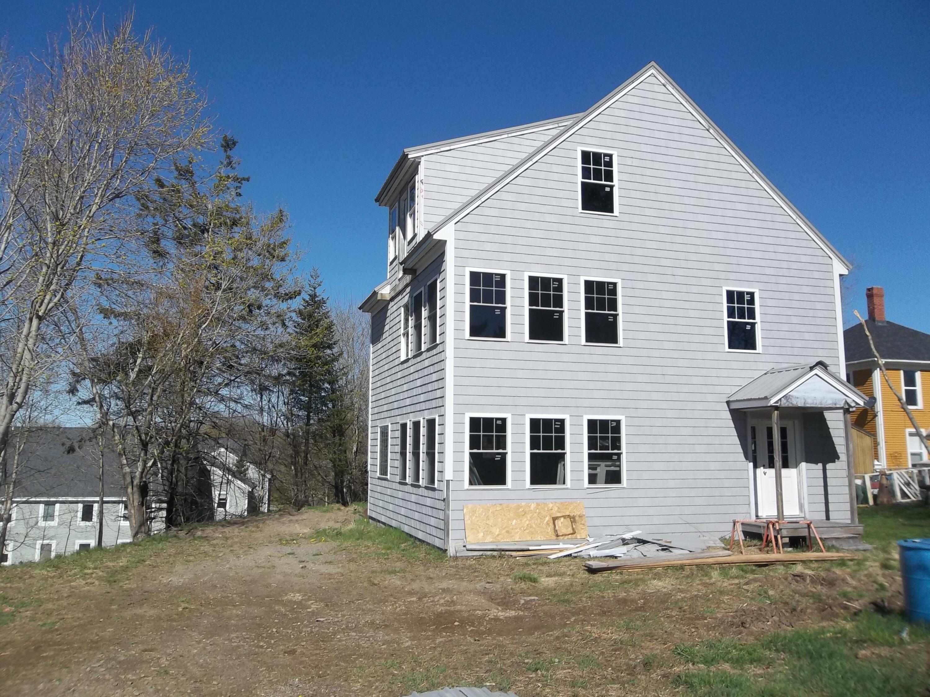 5 Burns Place — photo