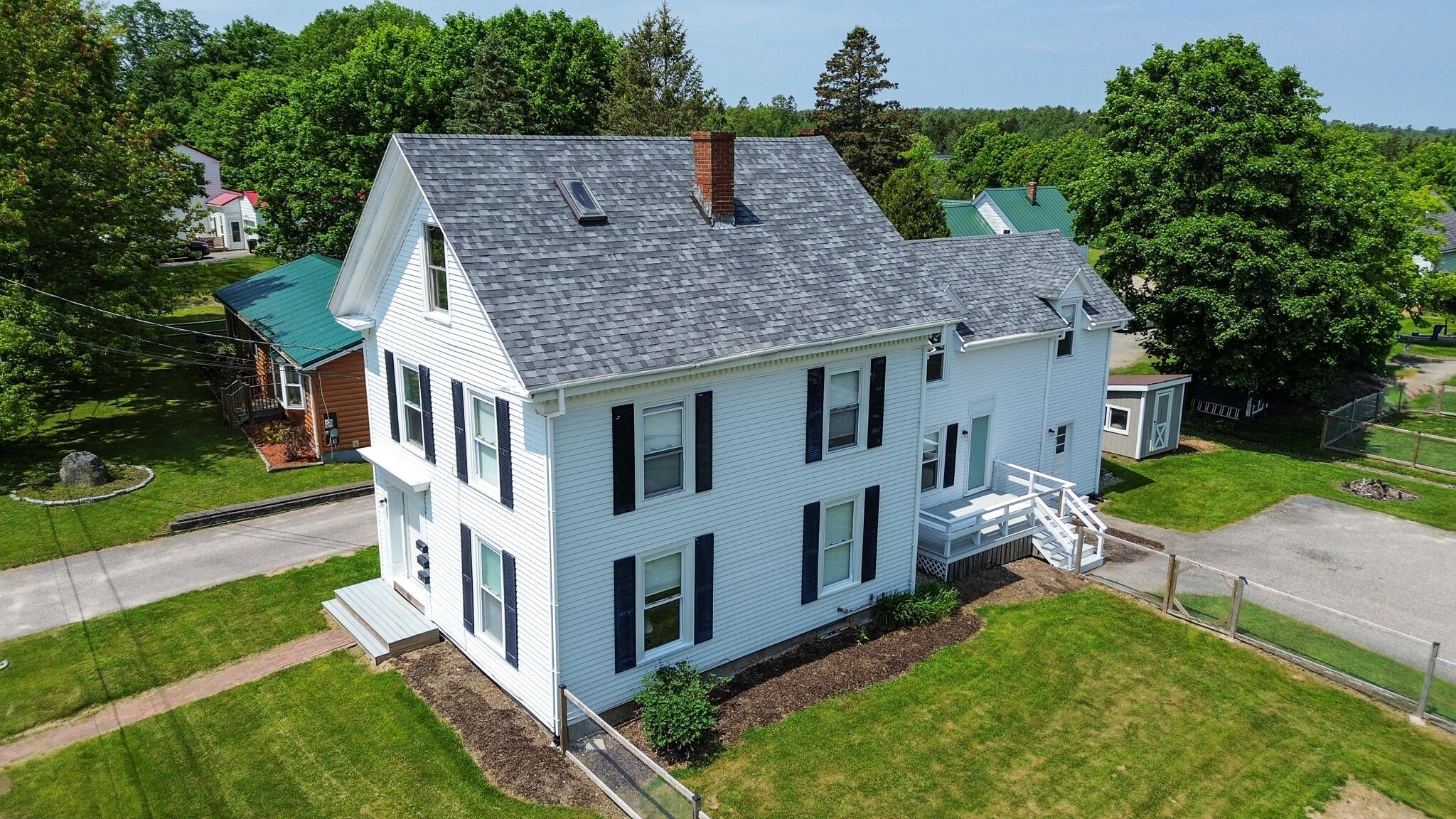 11 Gardner Avenue — photo