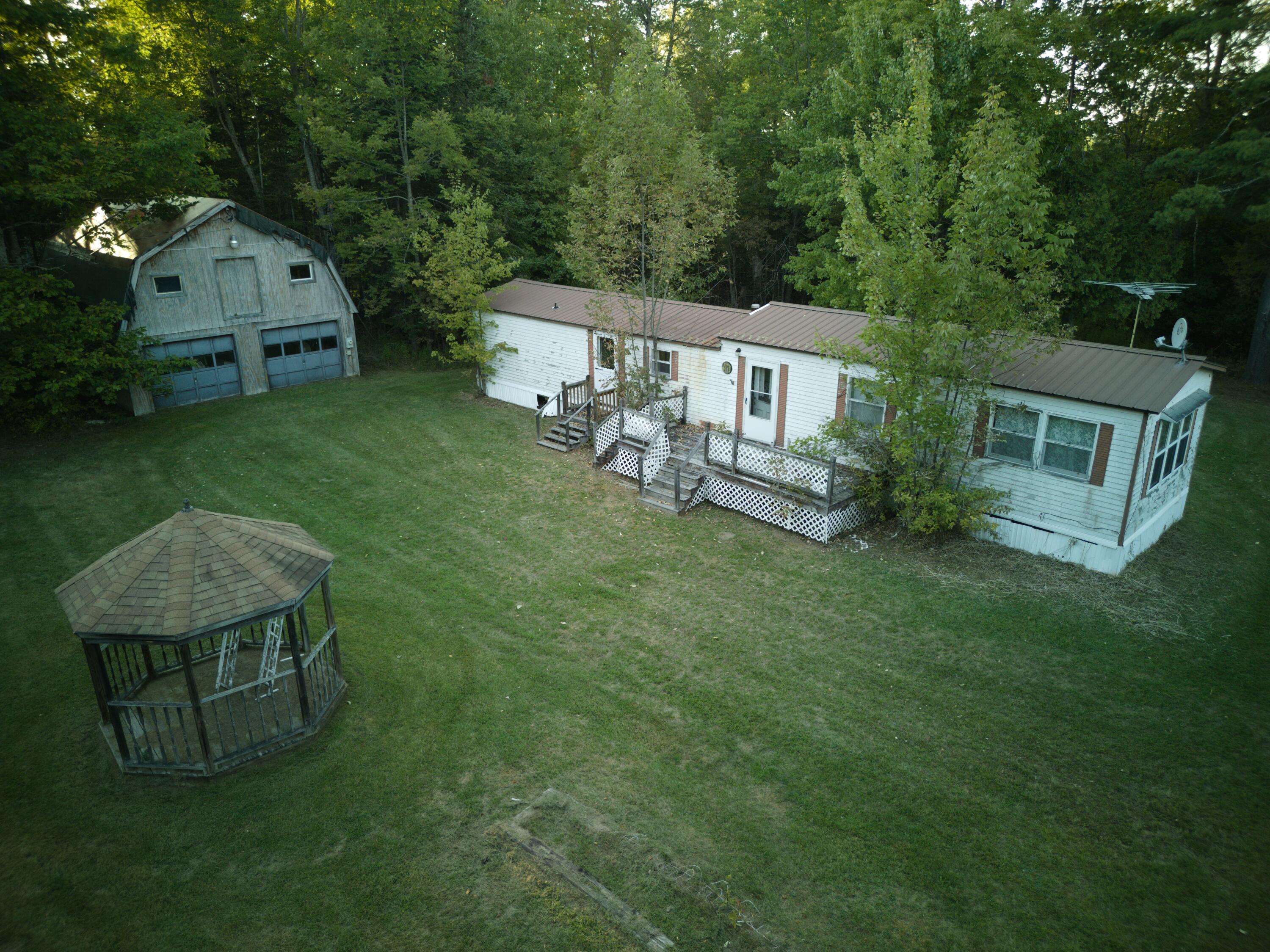 965 Mount Pleasant Rd. Road — photo