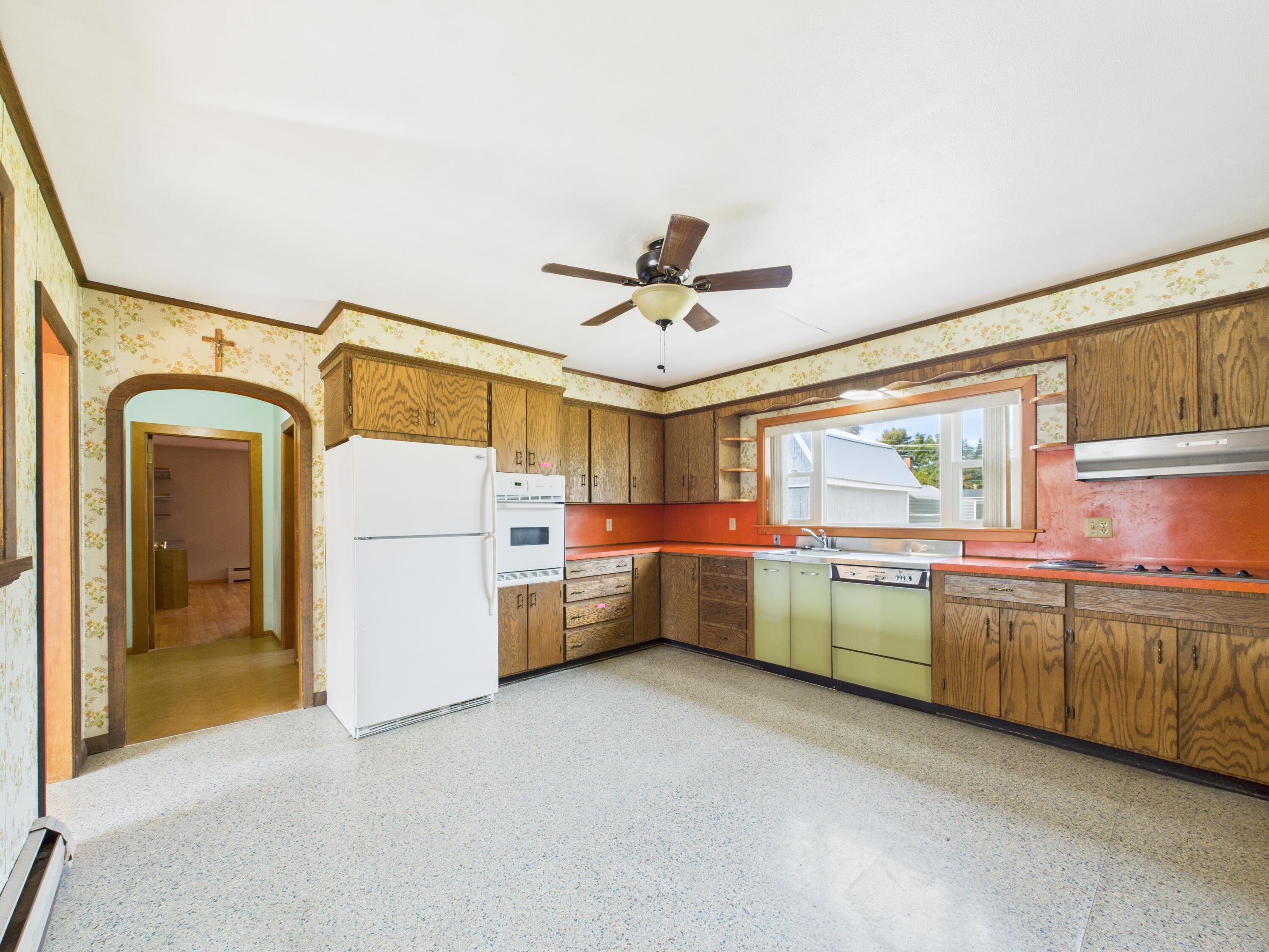 71 Garden Circle — photo