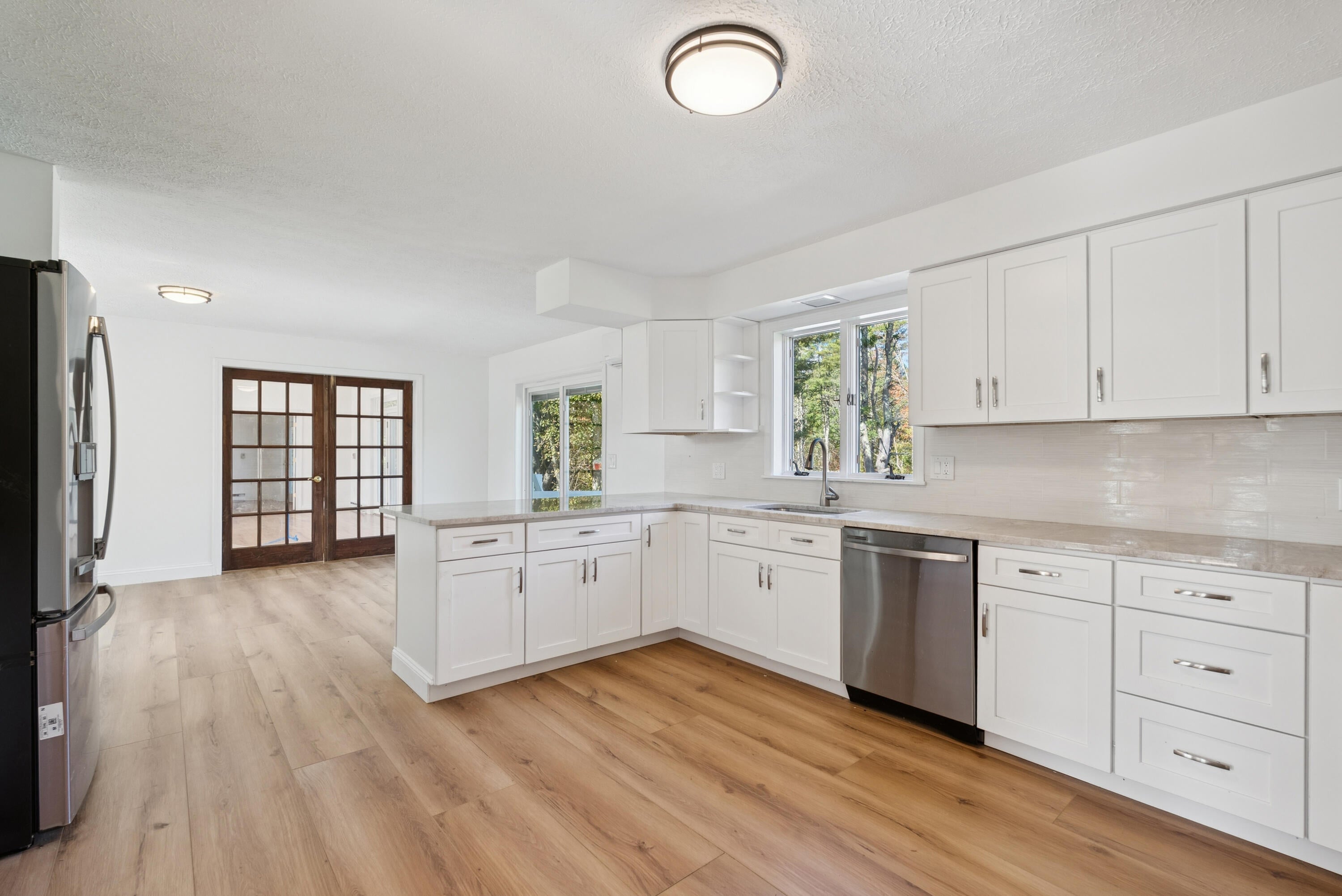 17 Chestnut Drive — photo