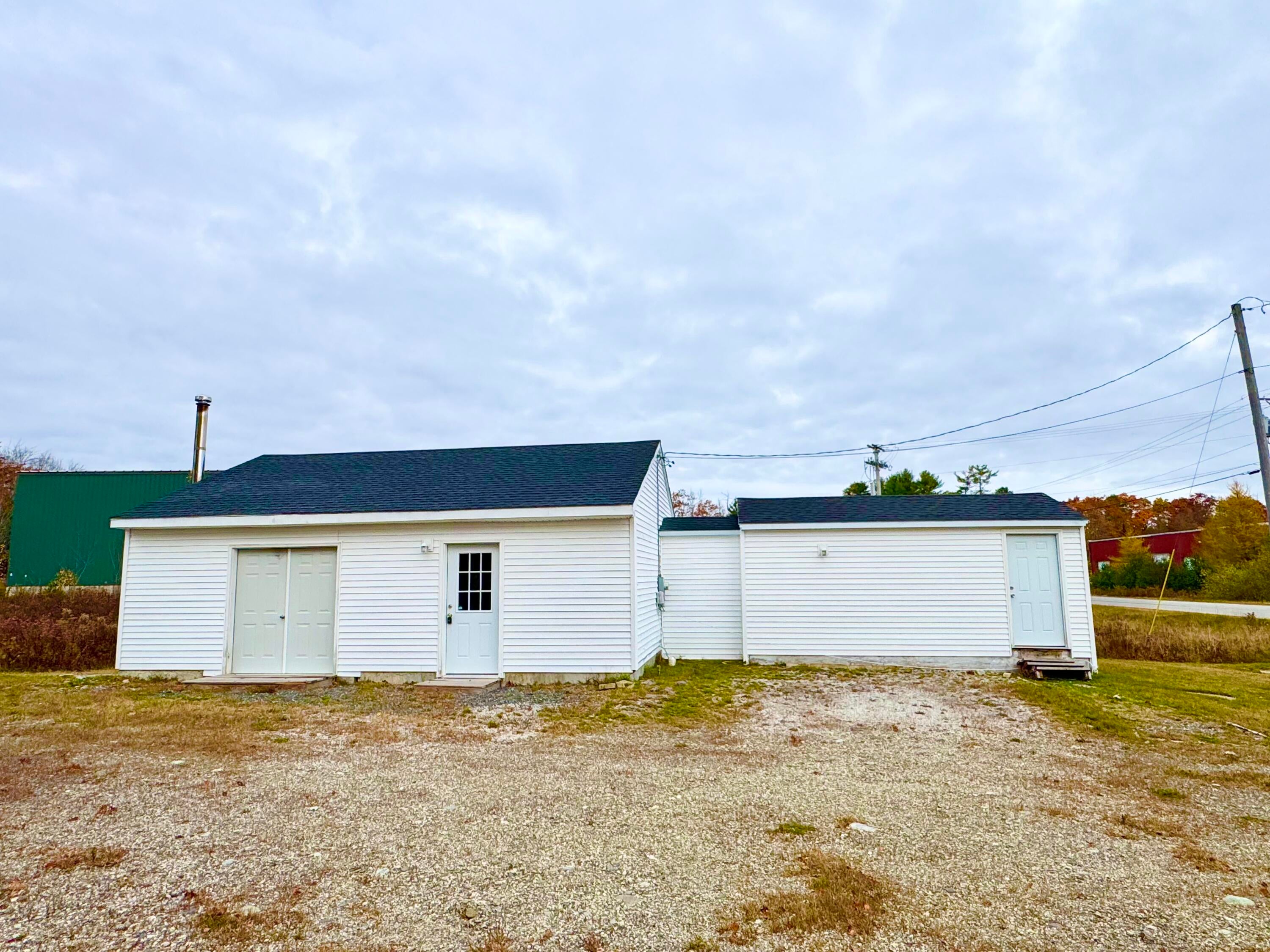 72 Heritage Park Road — photo