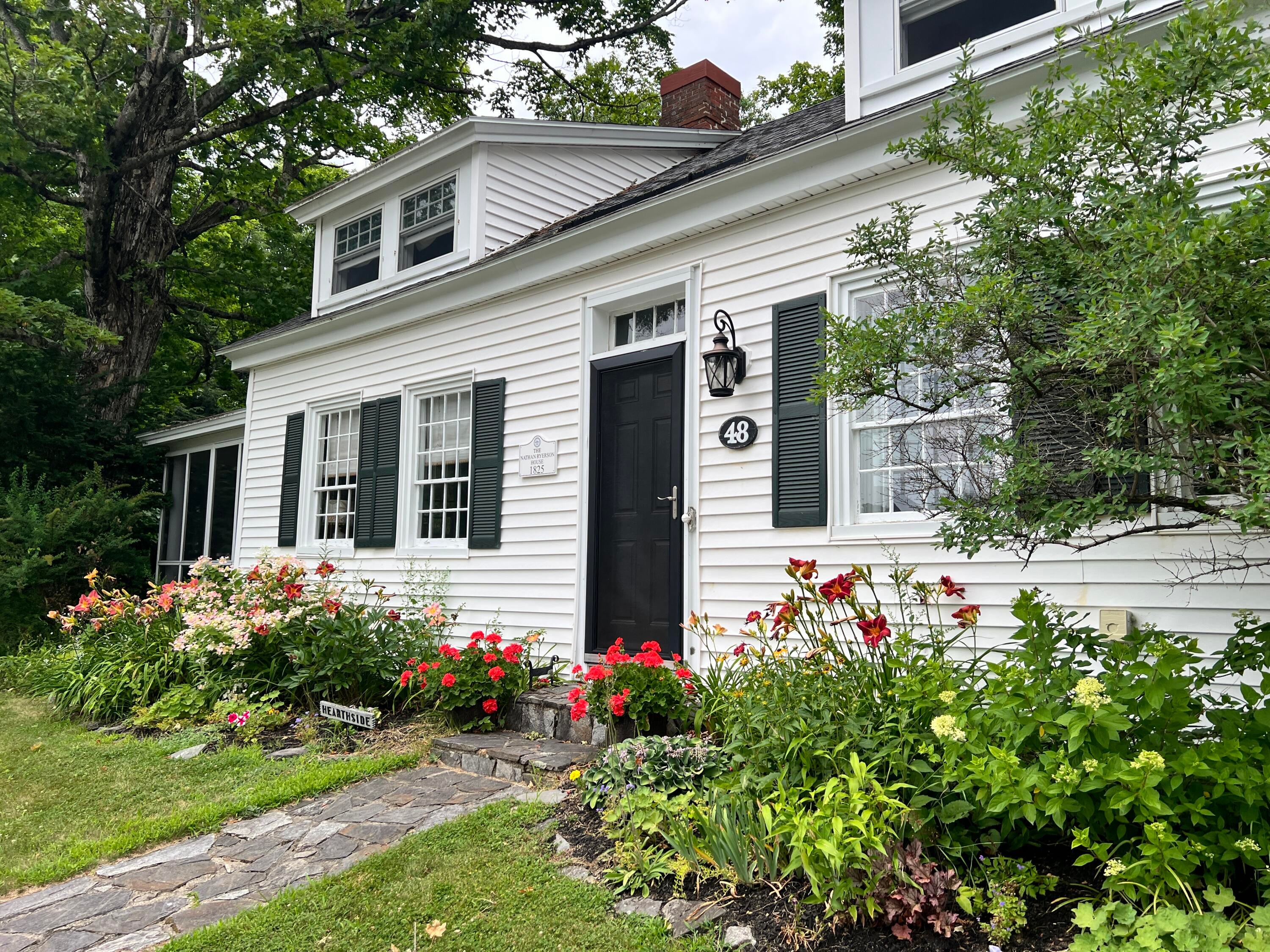 48 Lincoln Street — photo