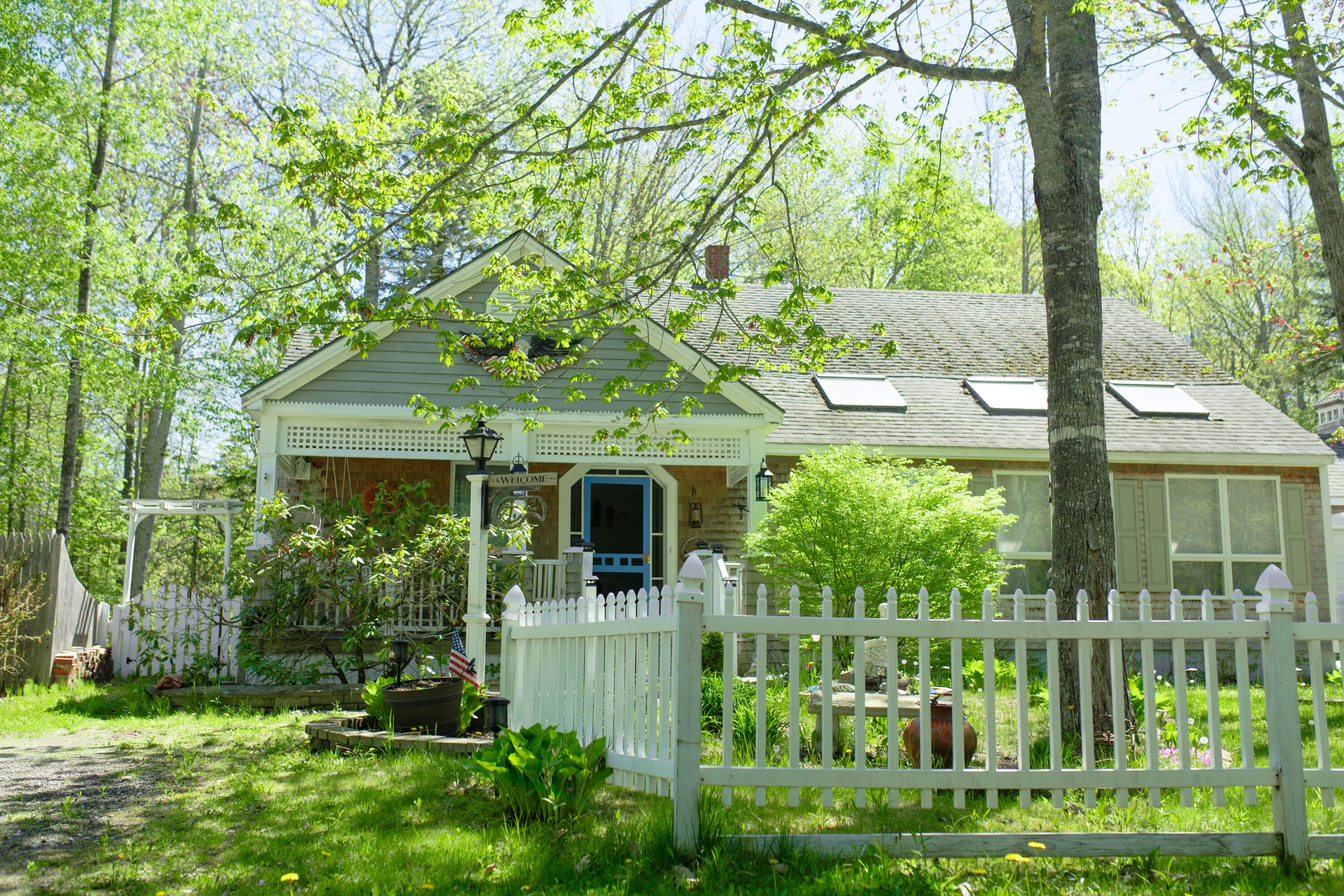 12 Country Lane — photo