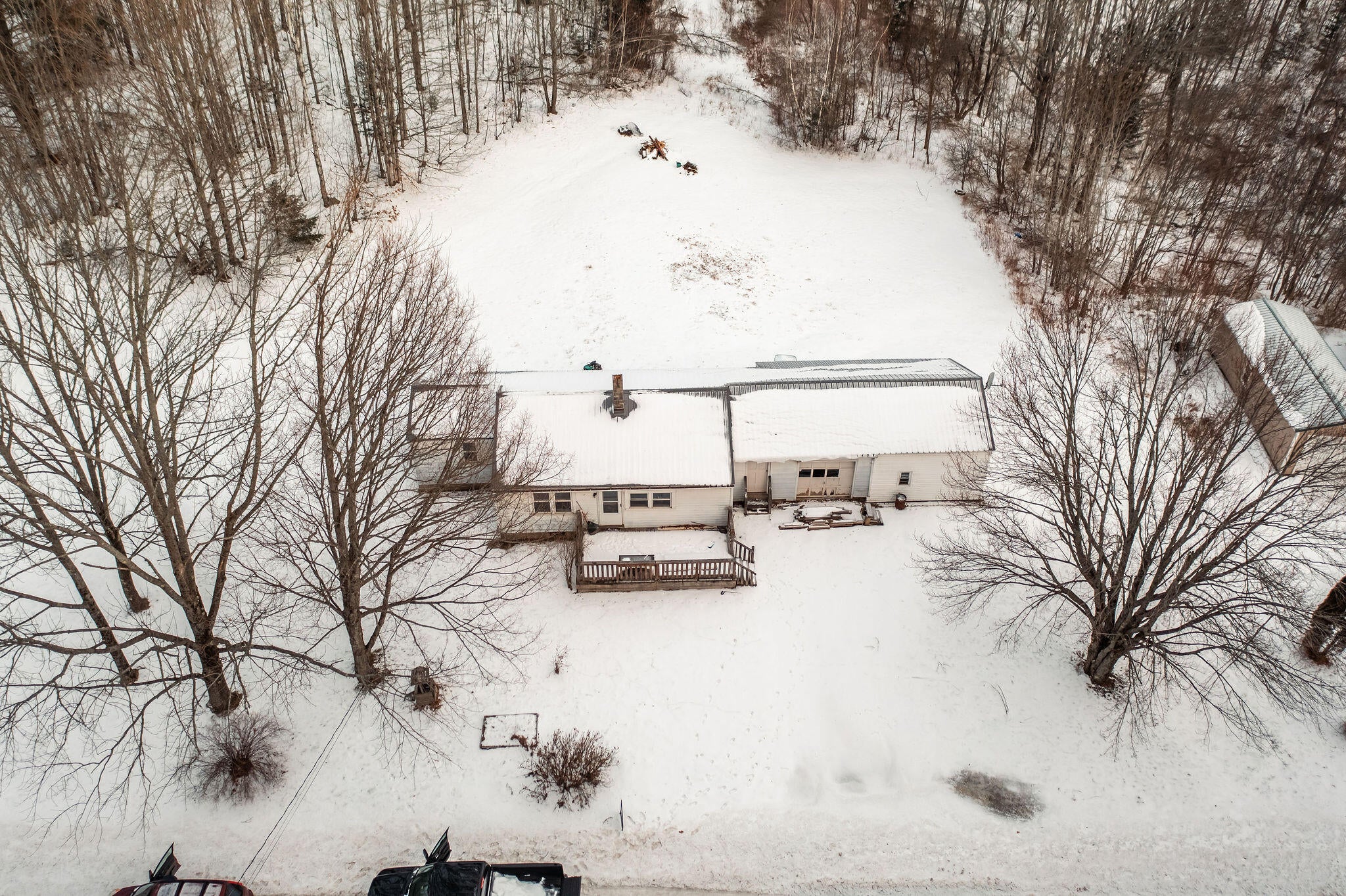 951 Moosehead Trail — photo