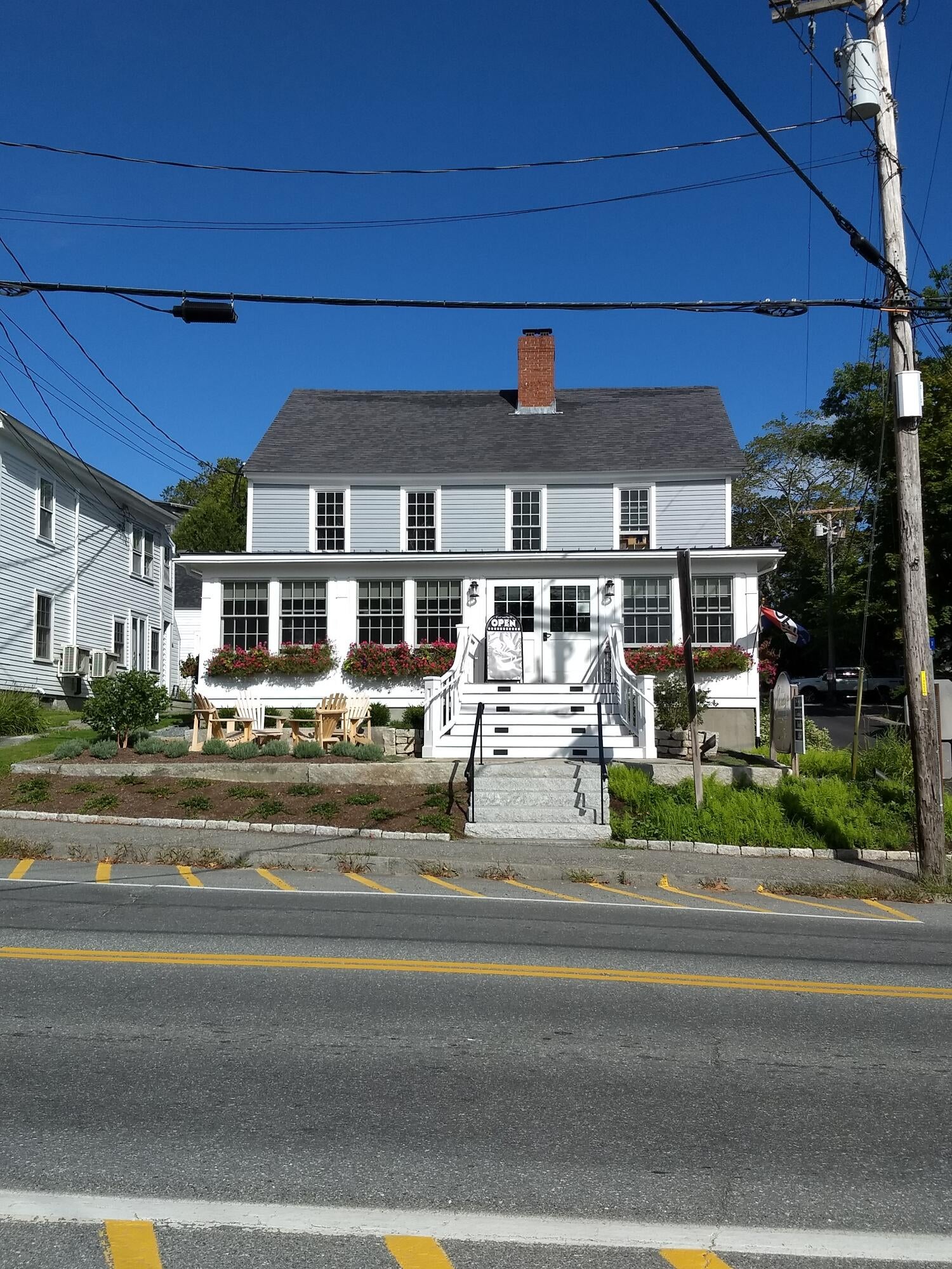 40 Main Street — photo