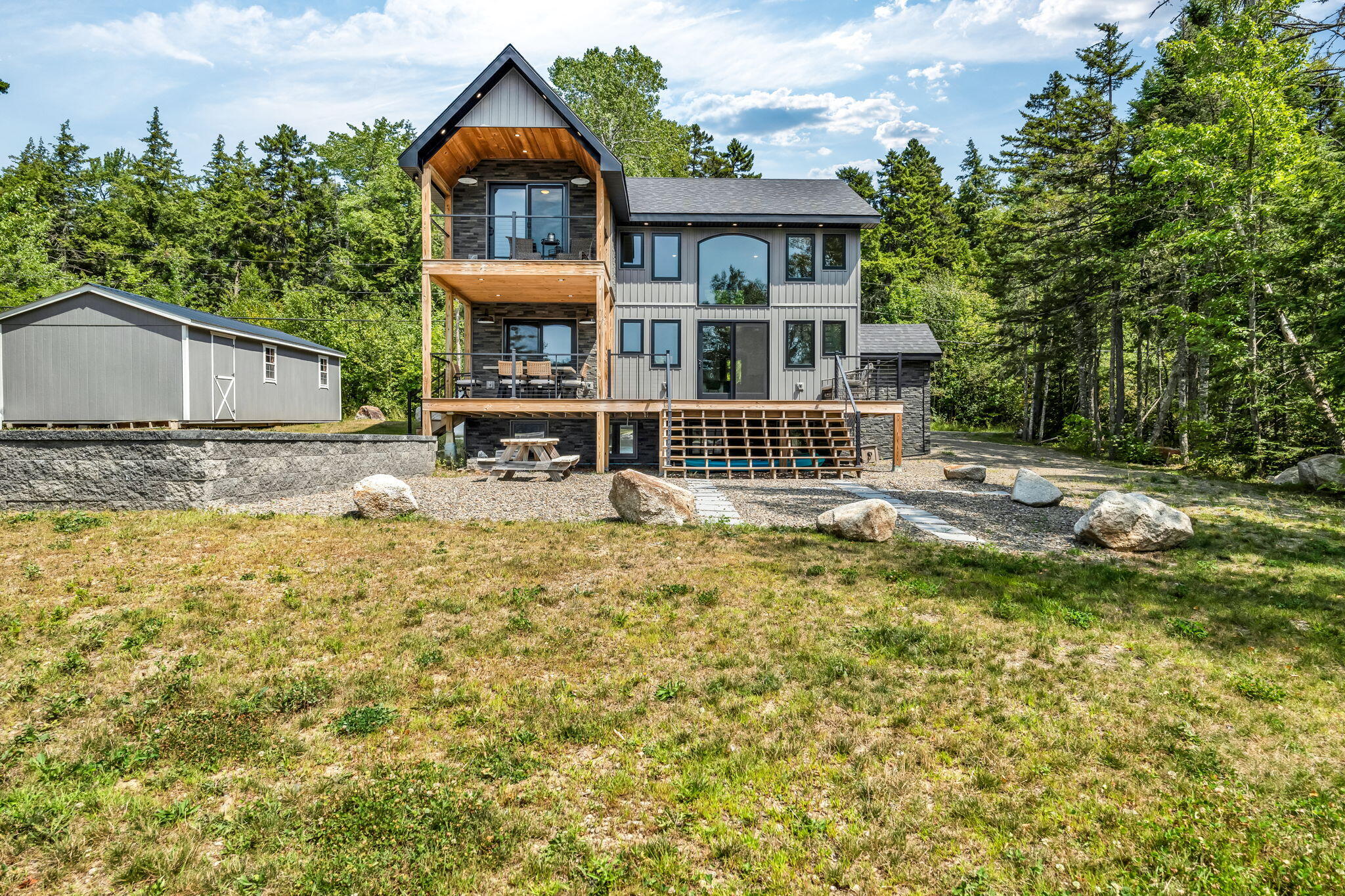 39 Pratt Lane — photo