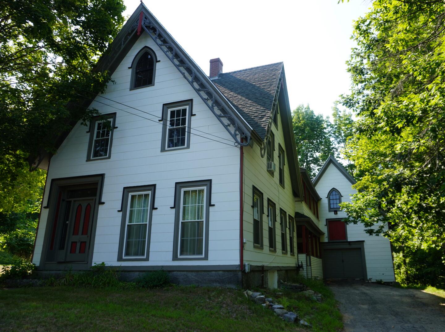 24 High Street — photo