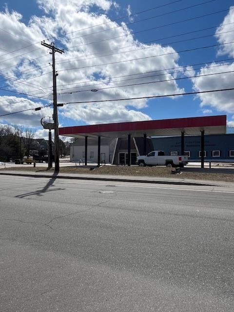 1115 Main Street — photo