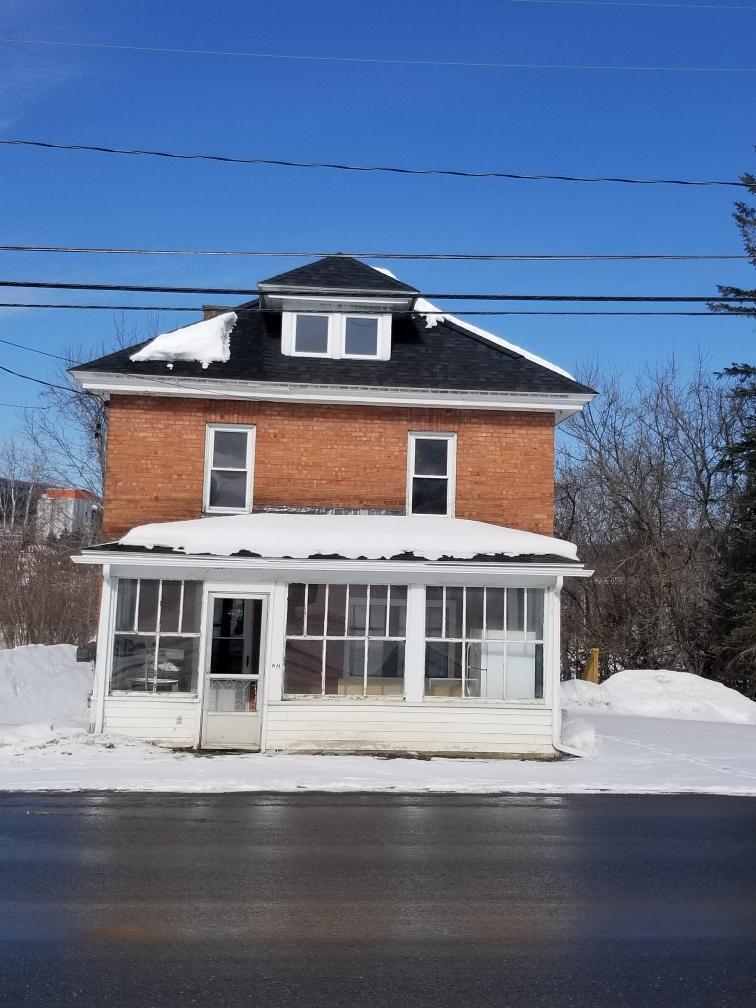 475 W Main Street — photo