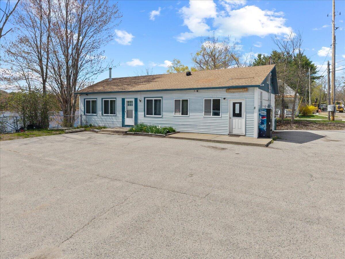 8 Emery Corner Road — photo