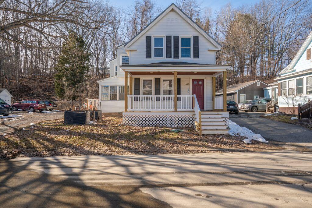 36 King Street — photo
