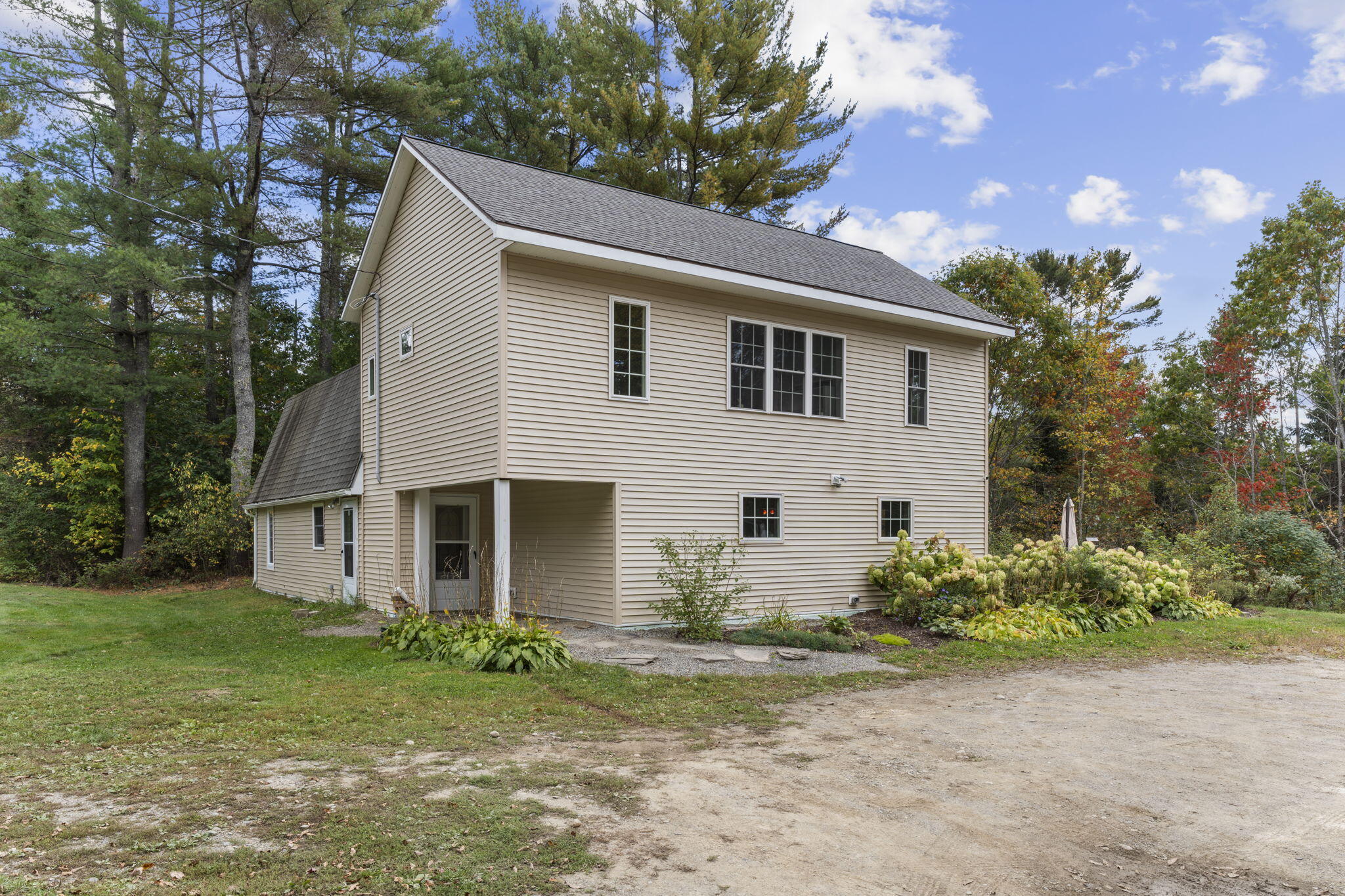 390 N Searsport Road — photo