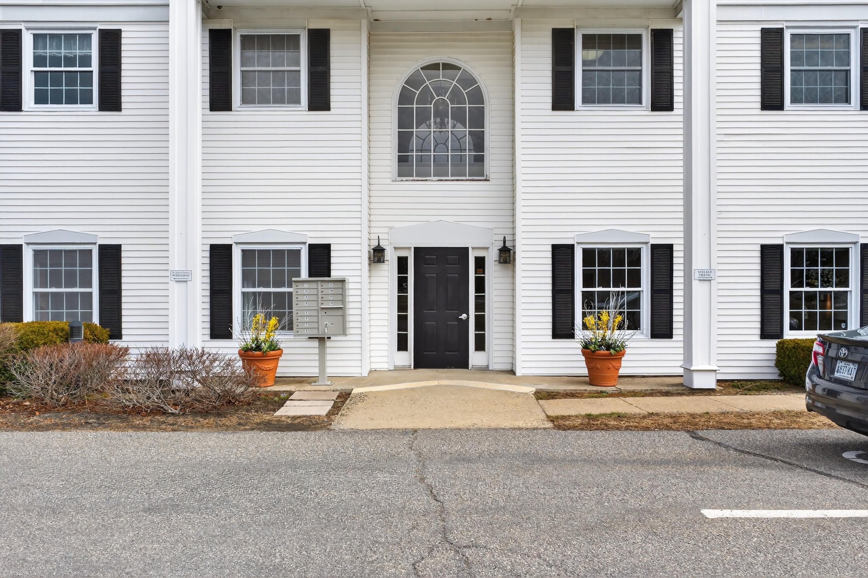 1 Brickyard Lane Dd — photo