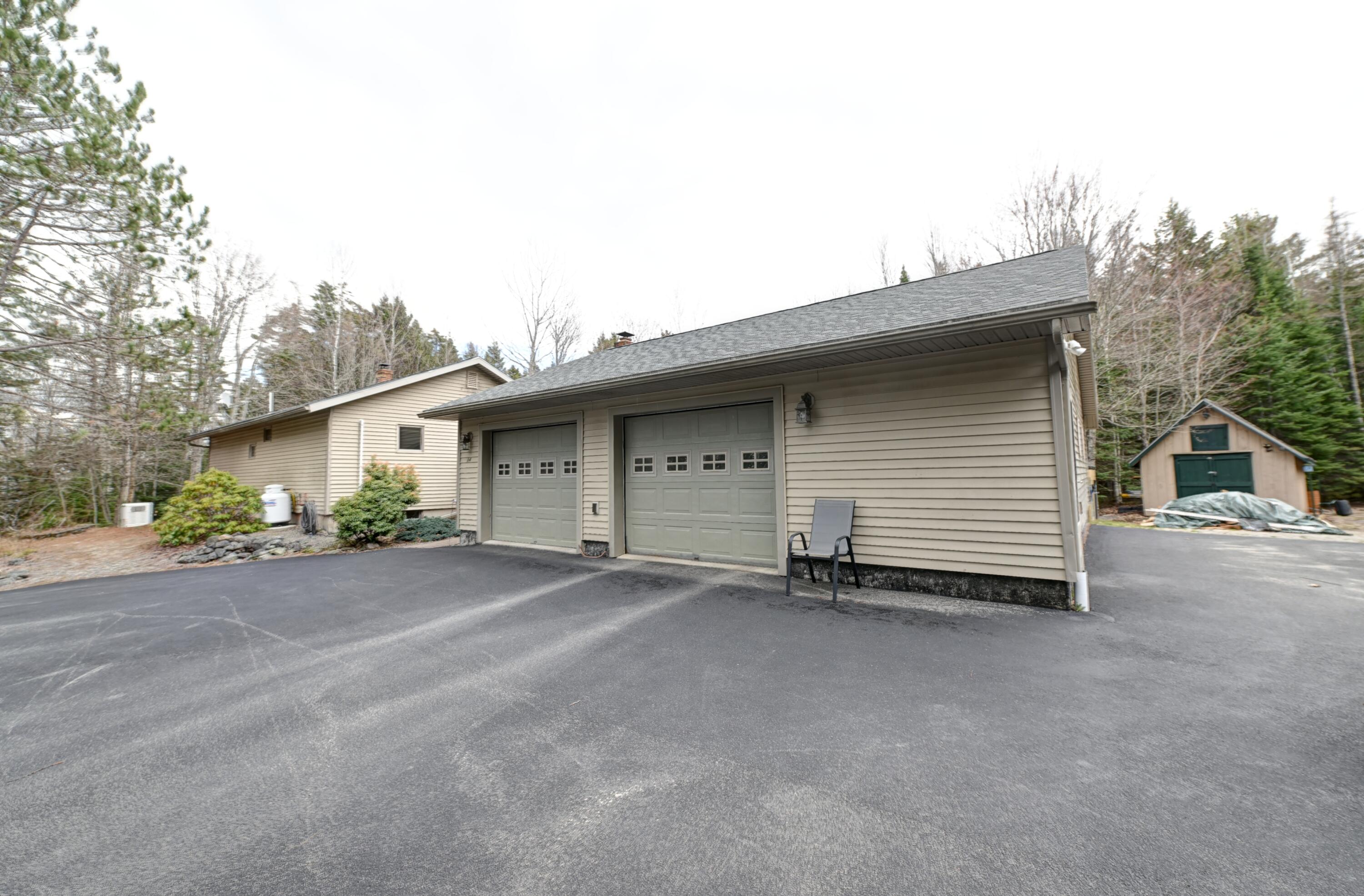 14 Ackley Way — photo
