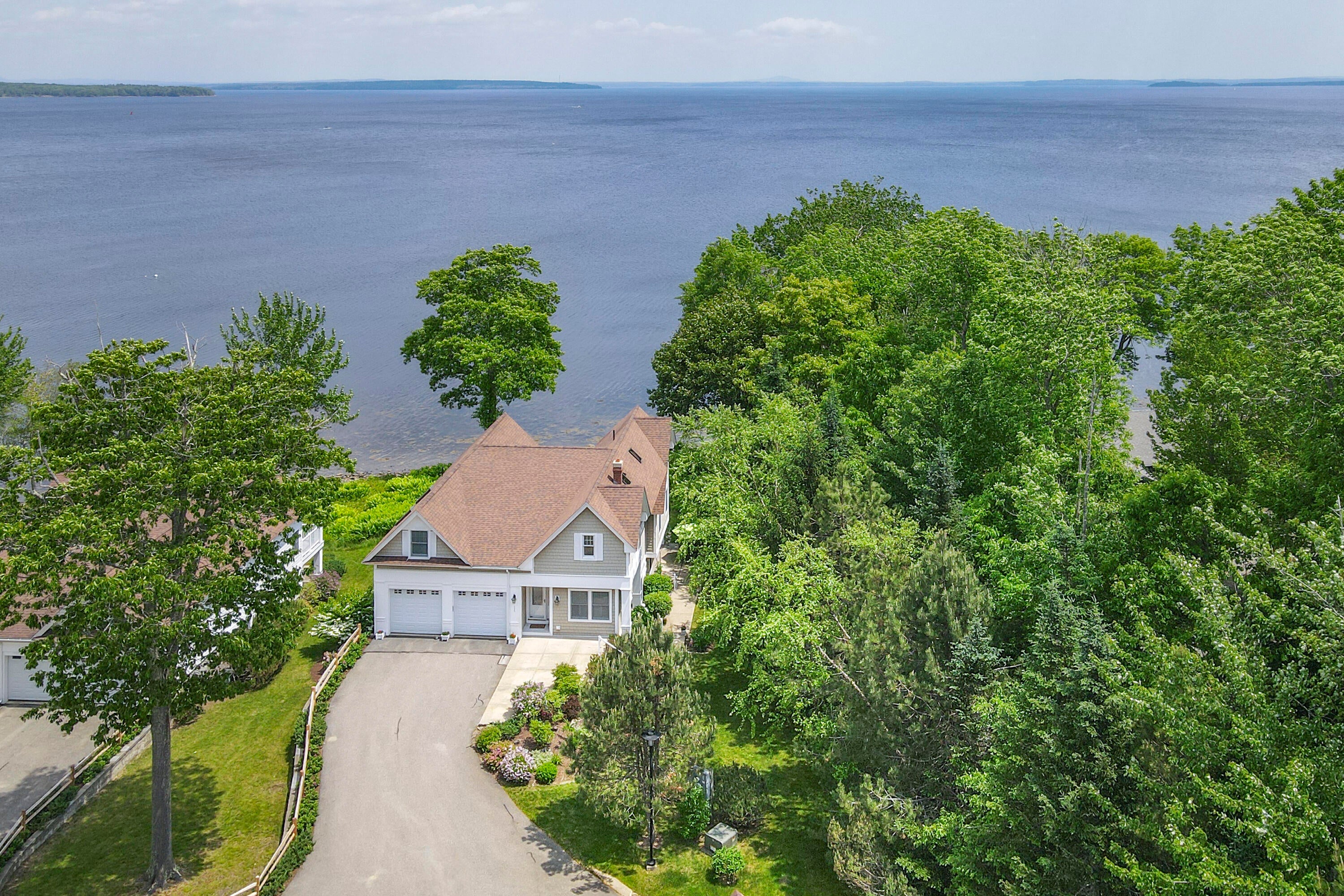 155 Bayside Drive — photo