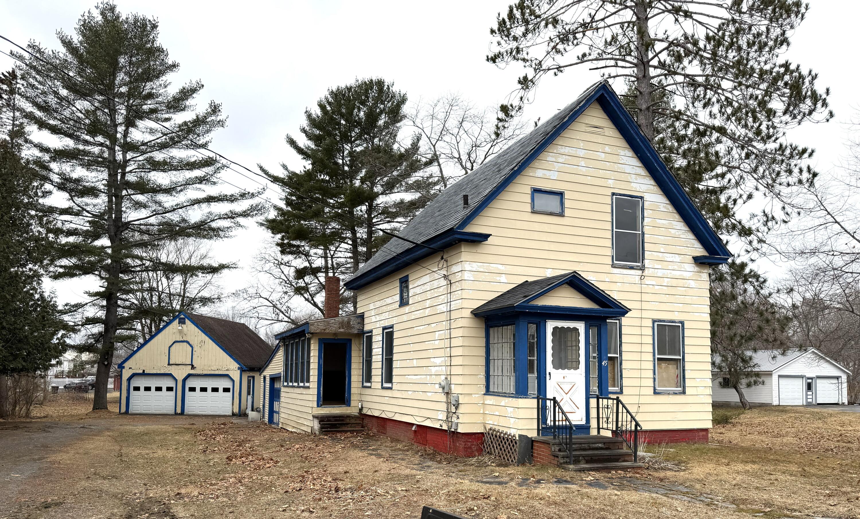 45 Elm Street — photo